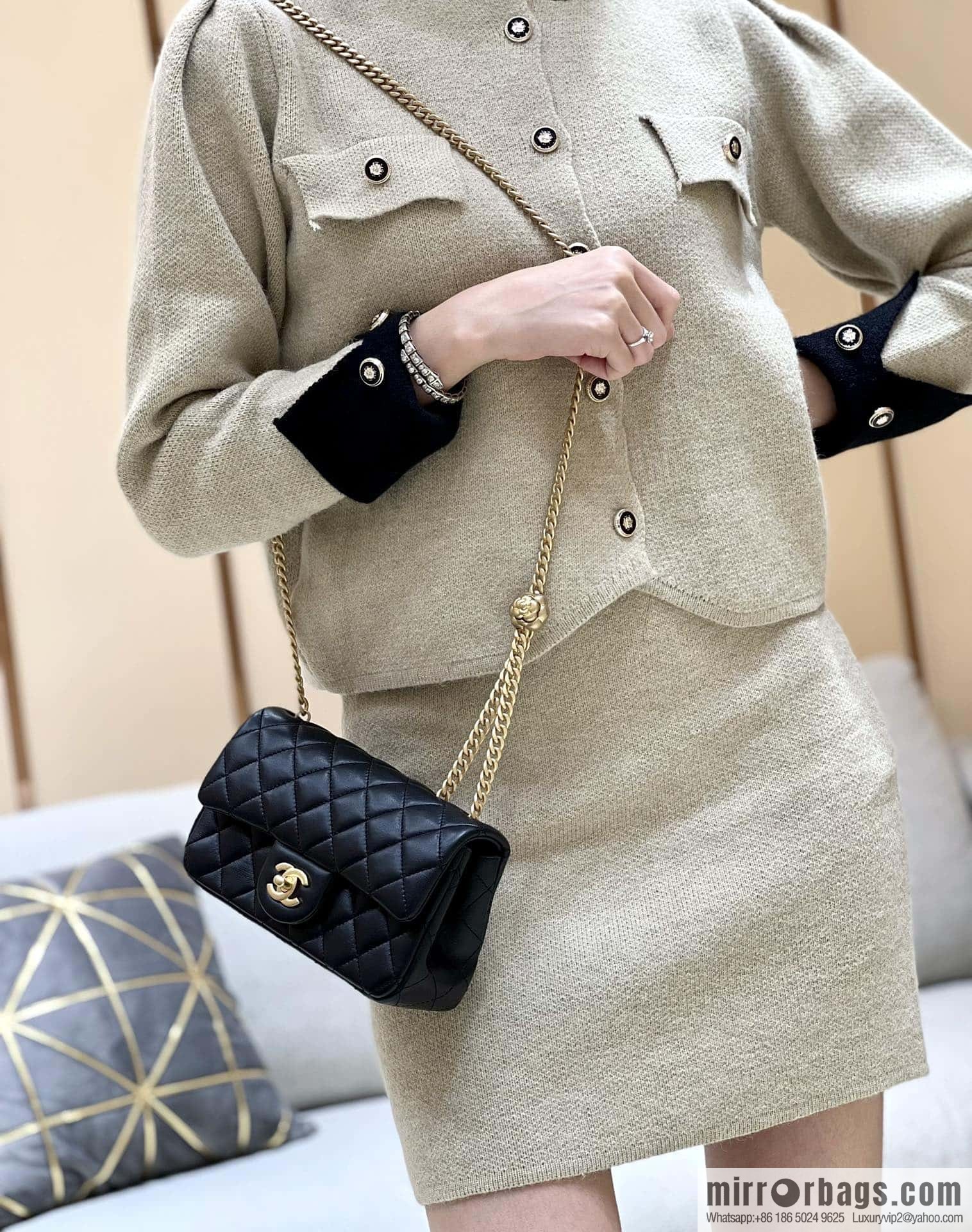 CHANEL 23S Camellia adjustment buckle, large mini20cm AS4041