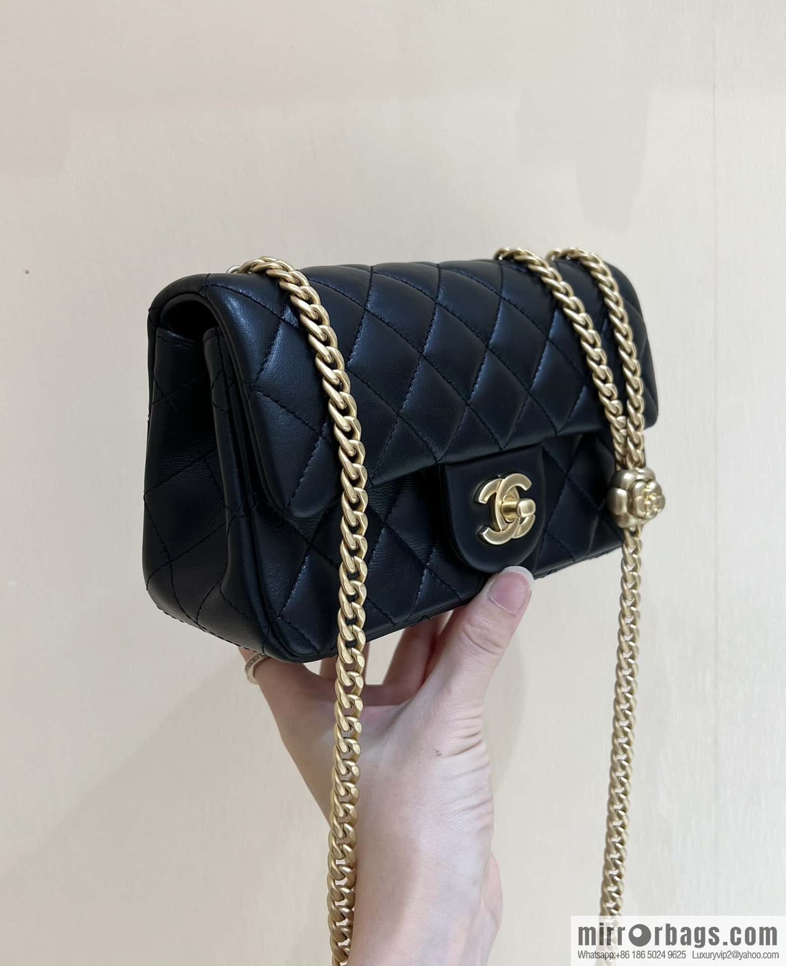 CHANEL 23S Camellia adjustment buckle, large mini20cm AS4041