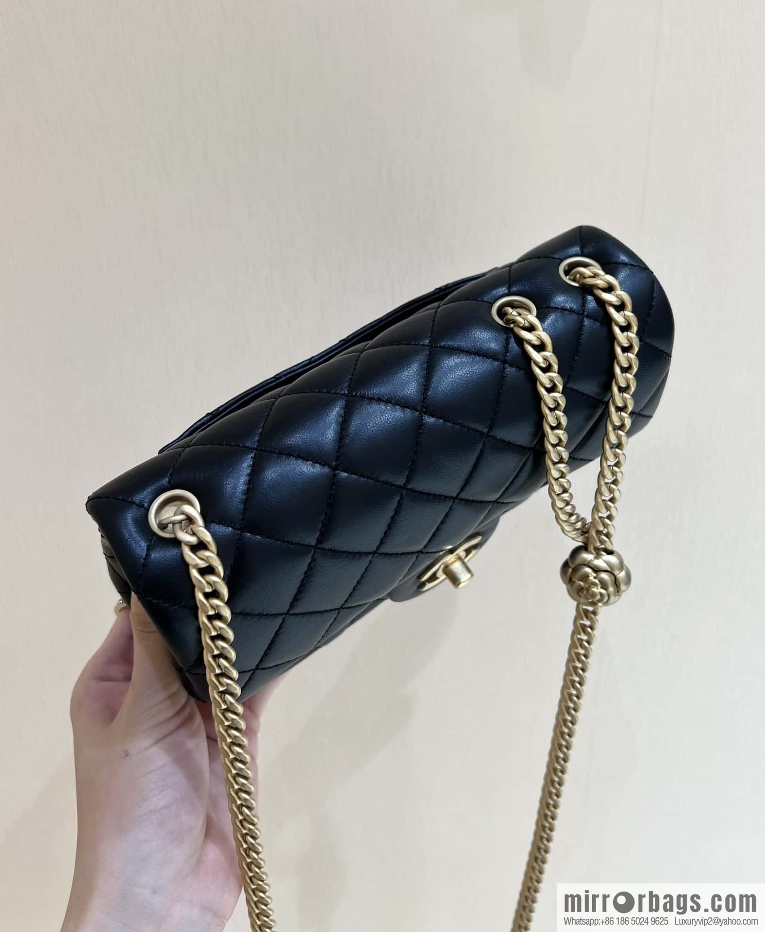 CHANEL 23S Camellia adjustment buckle, large mini20cm AS4041
