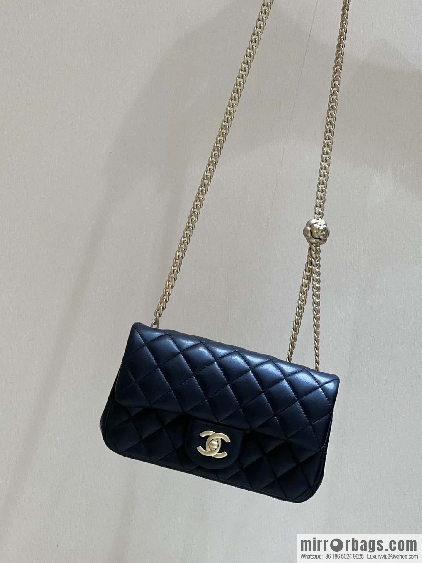 CHANEL 23S Camellia adjustment buckle, large mini20cm AS4041