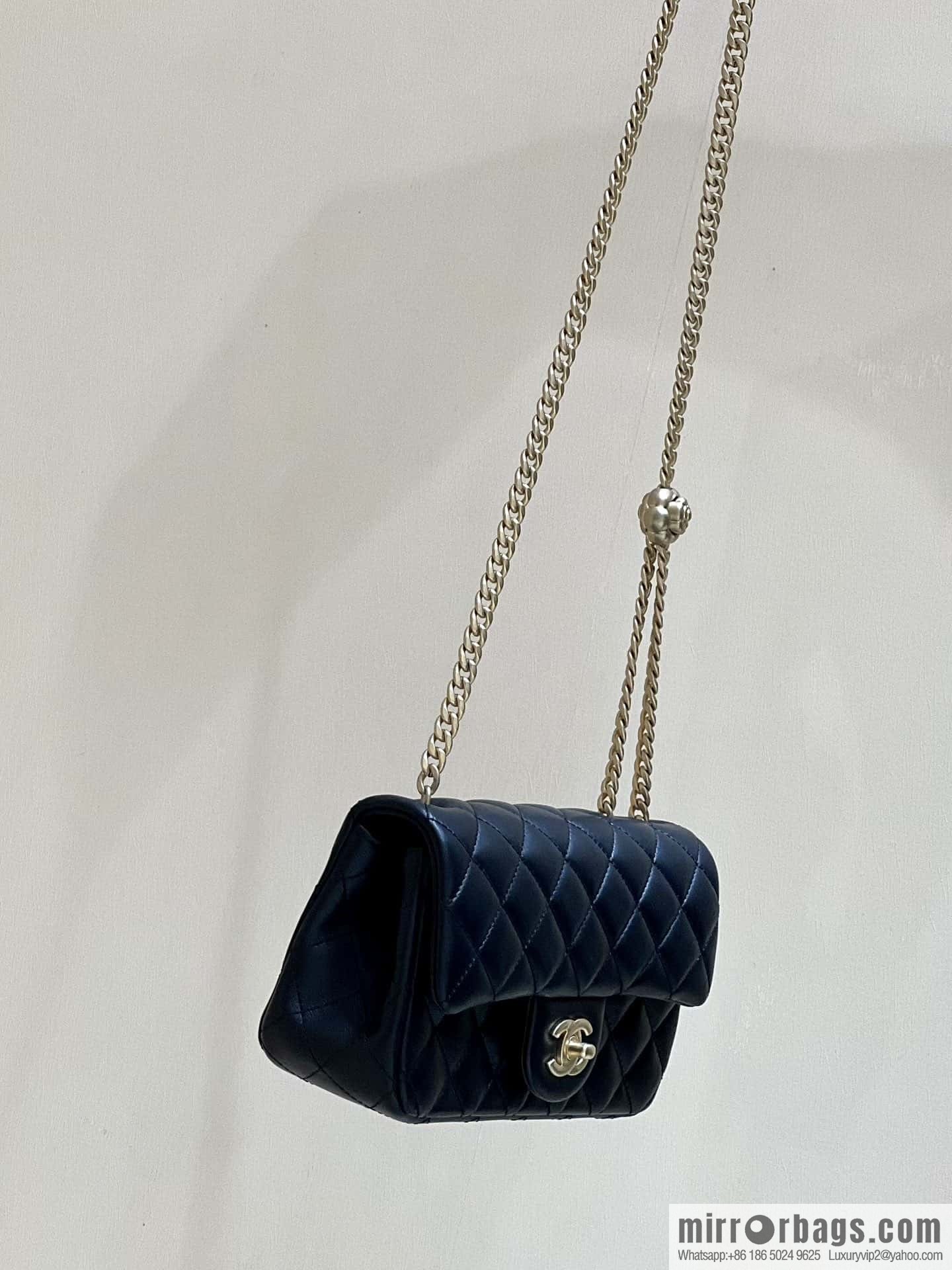 CHANEL 23S Camellia adjustment buckle, large mini20cm AS4041