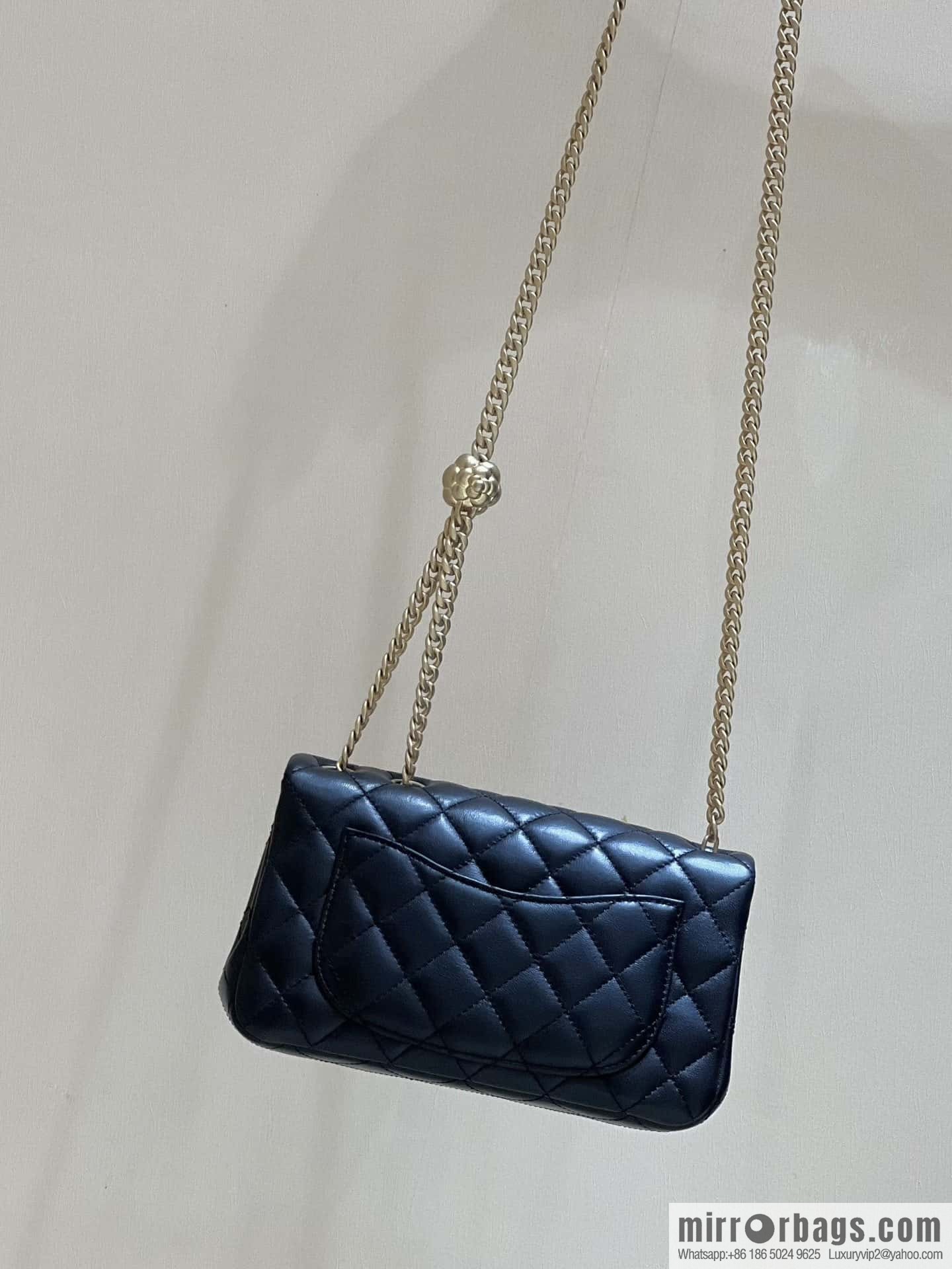 CHANEL 23S Camellia adjustment buckle, large mini20cm AS4041