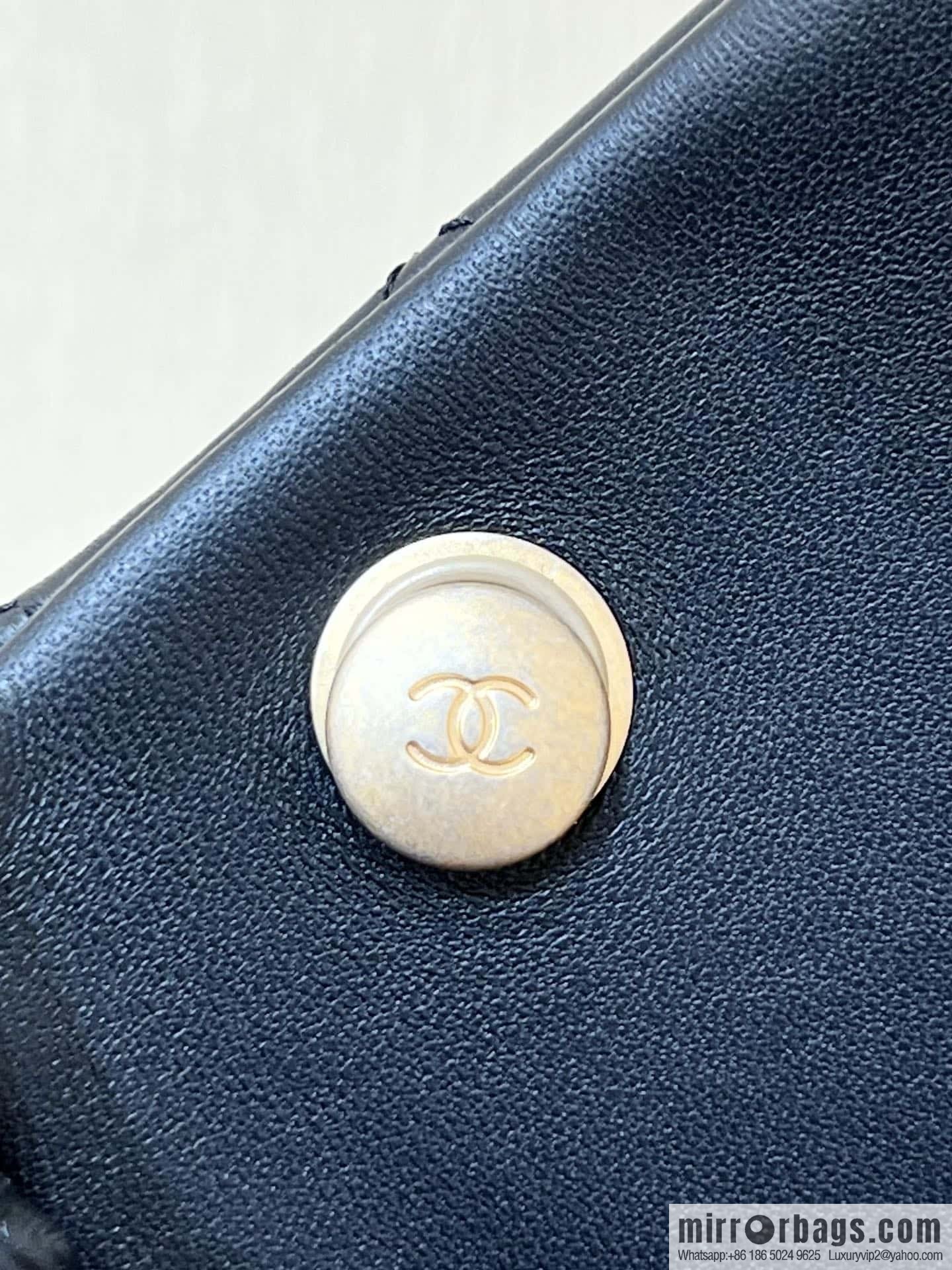 CHANEL 23S Camellia adjustment buckle, large mini20cm AS4041