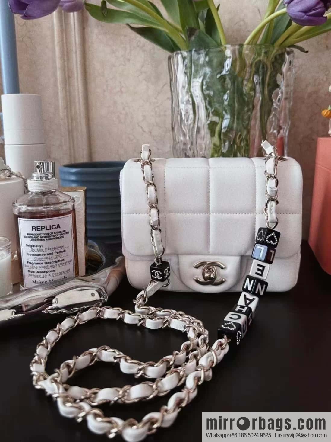 CHANEL 23C dice chain strap square fat man AS3744 white