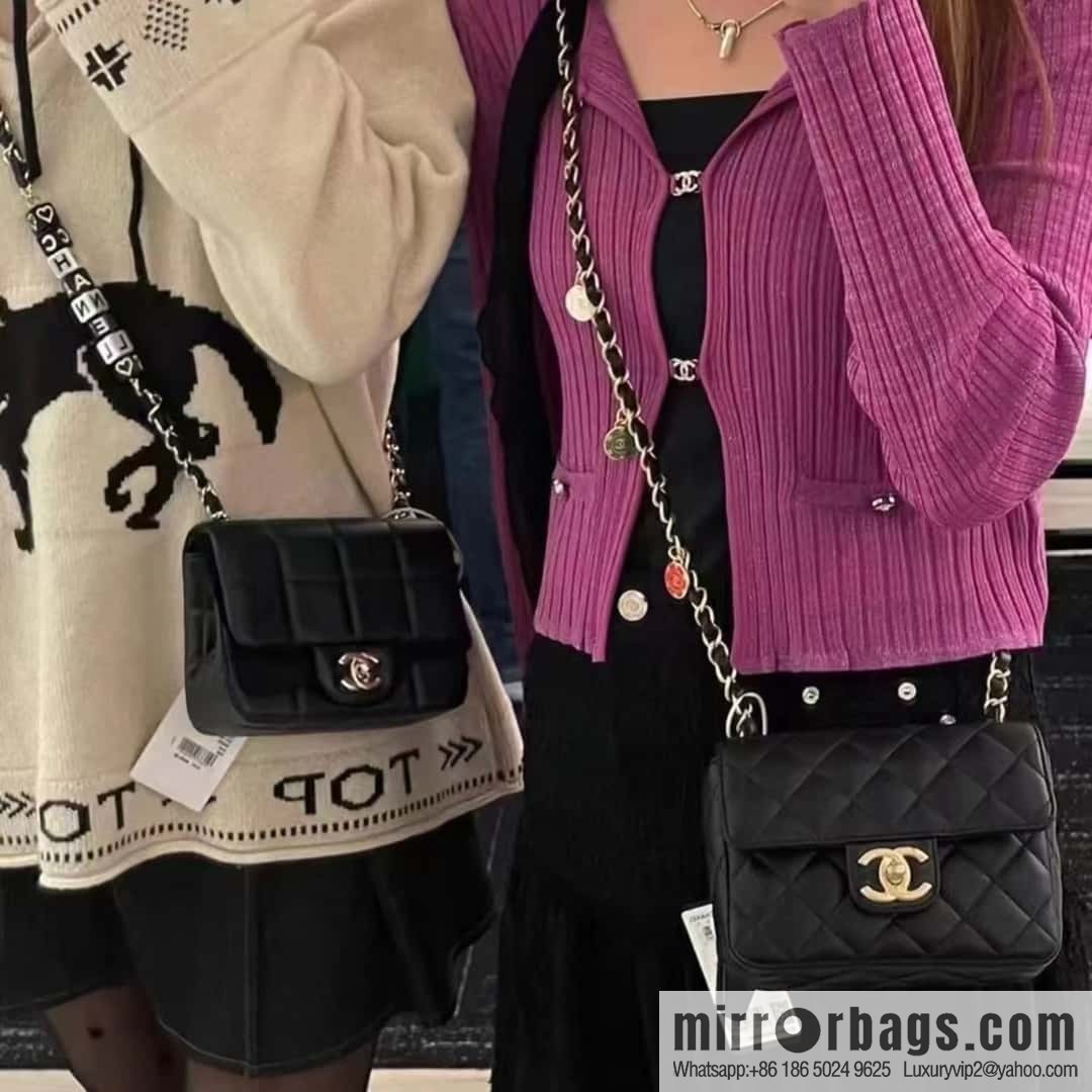 CHANEL 23C dice chain strap fat AS3744 black