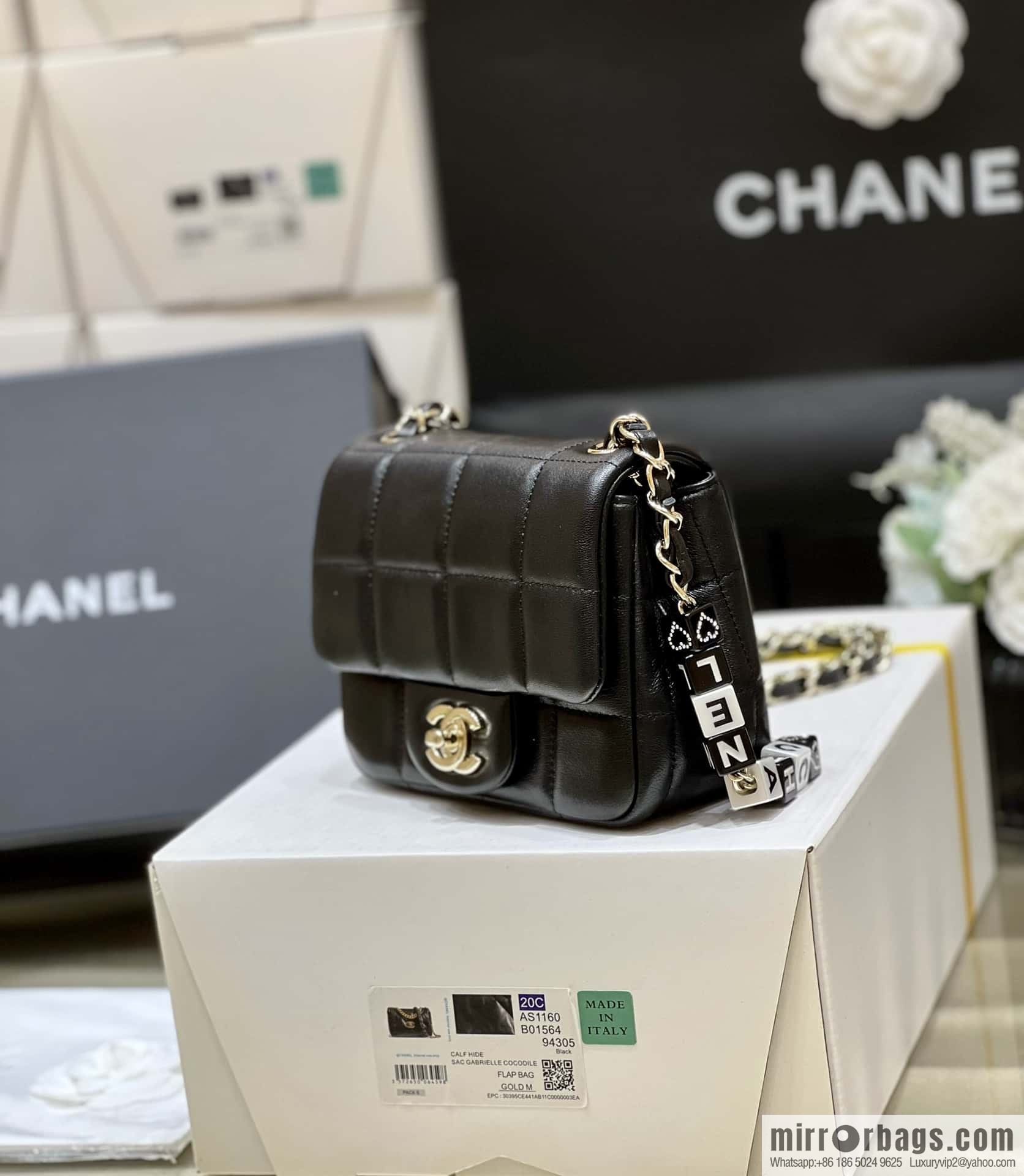 CHANEL 23C dice chain strap fat AS3744 black