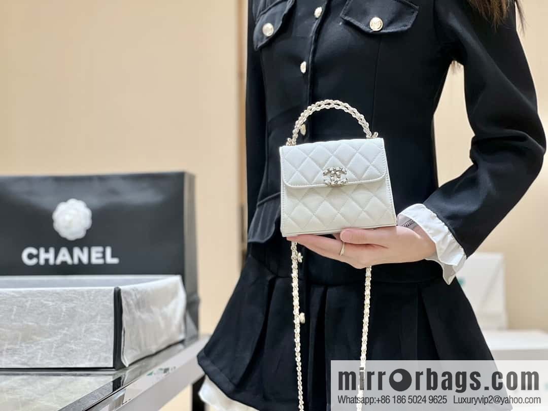 CHANEL 23P spring and summer trailer series Kelly leather handle bag AP3237 white