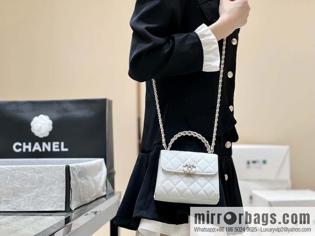 CHANEL 23P spring and summer trailer series Kelly leather handle bag AP3237 white