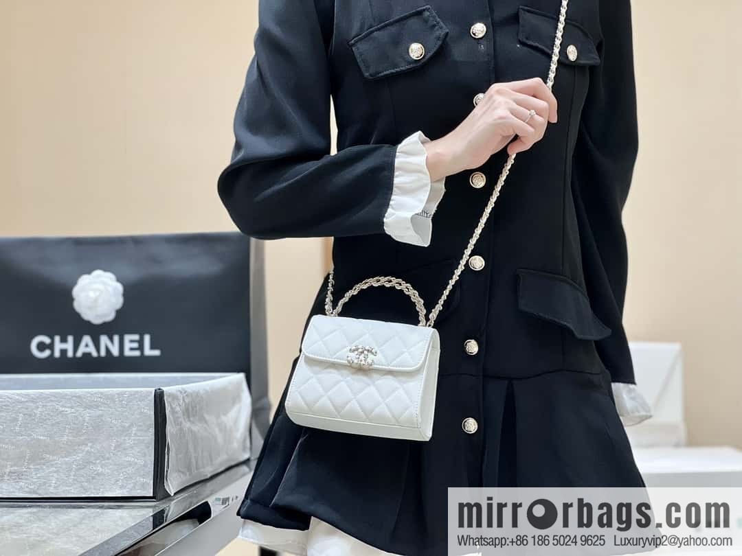 CHANEL 23P spring and summer trailer series Kelly leather handle bag AP3237 white