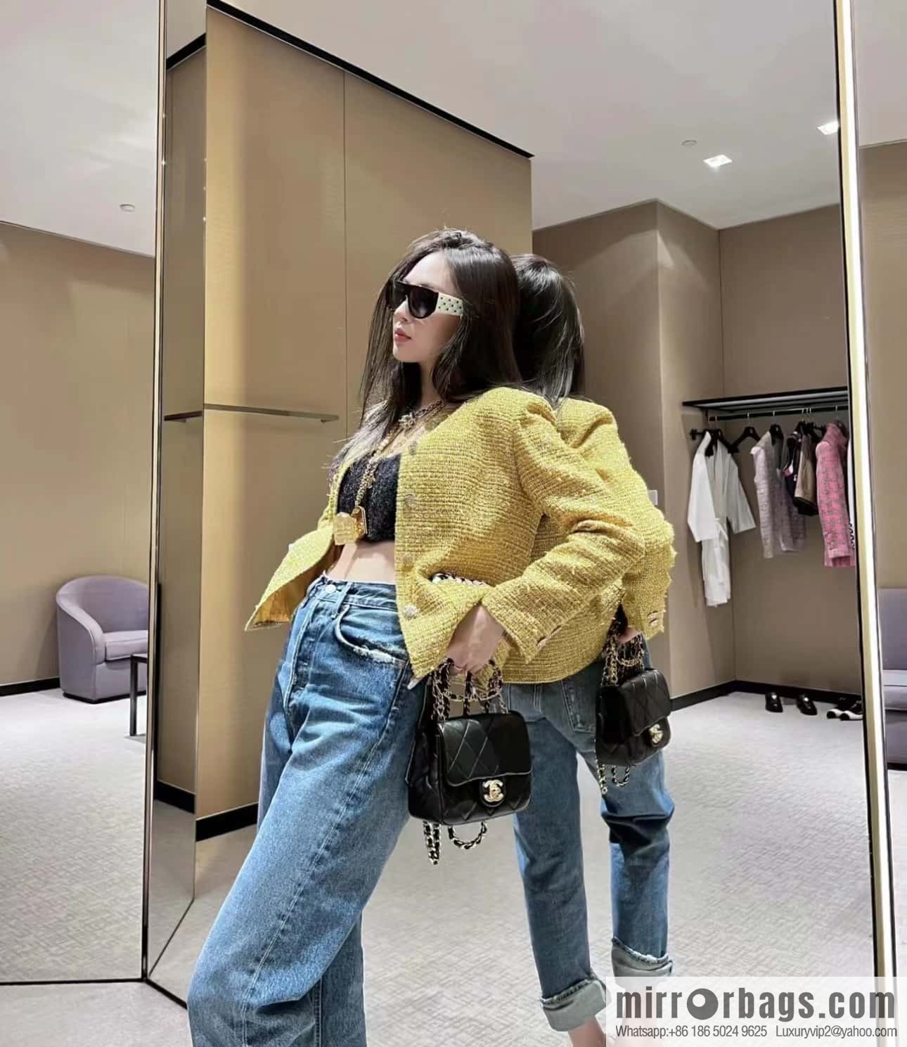 CHANEL 23C early spring vacation new model, arm in arm fat AS3748