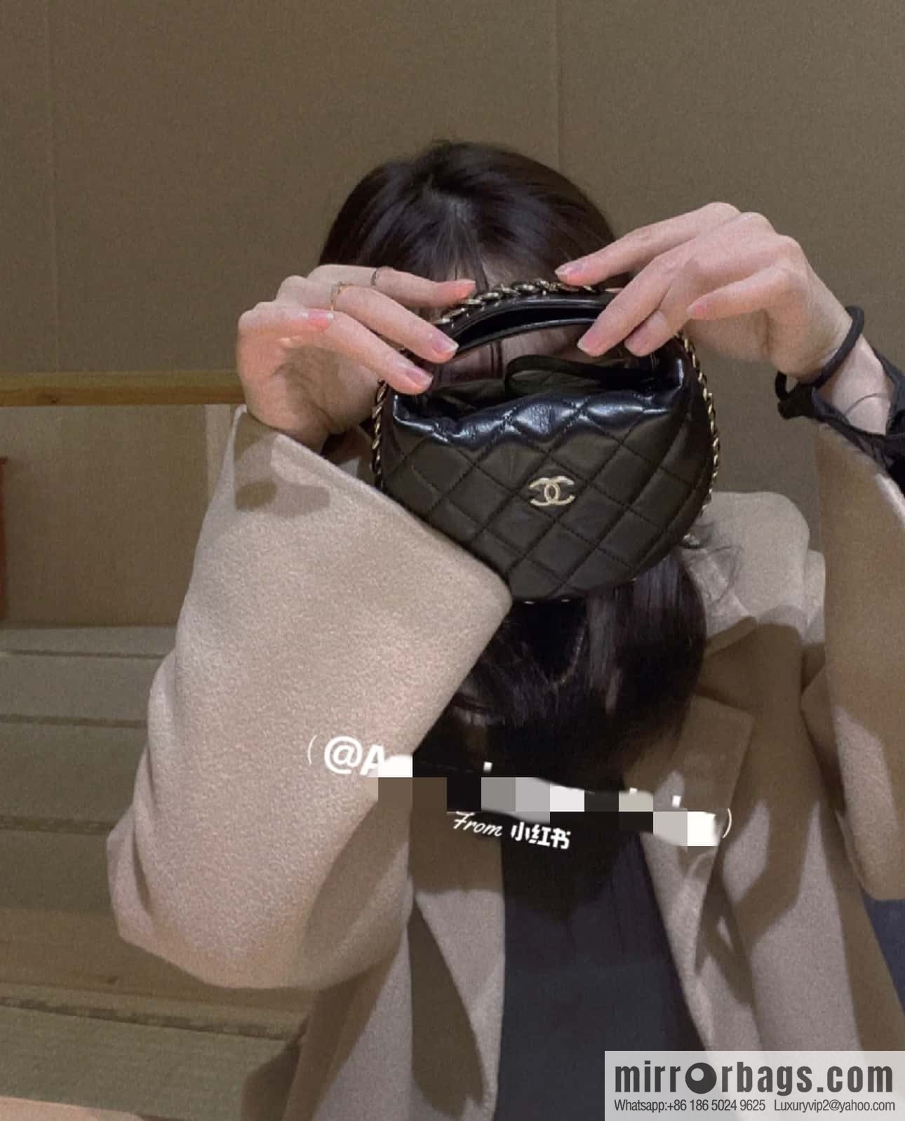 CHANEL 23C early spring vacation new pouch hula hoop AP3095 black