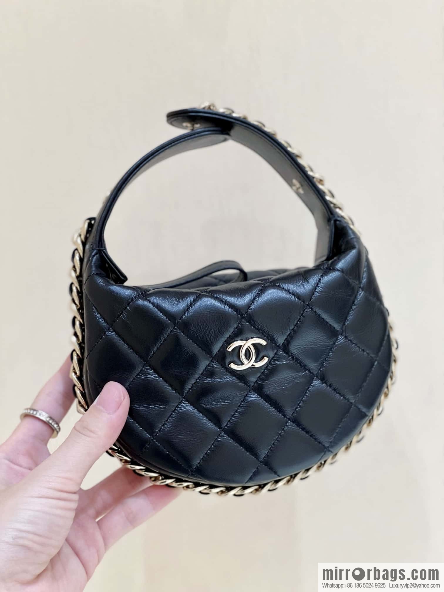 CHANEL 23C early spring vacation new pouch hula hoop AP3095 black