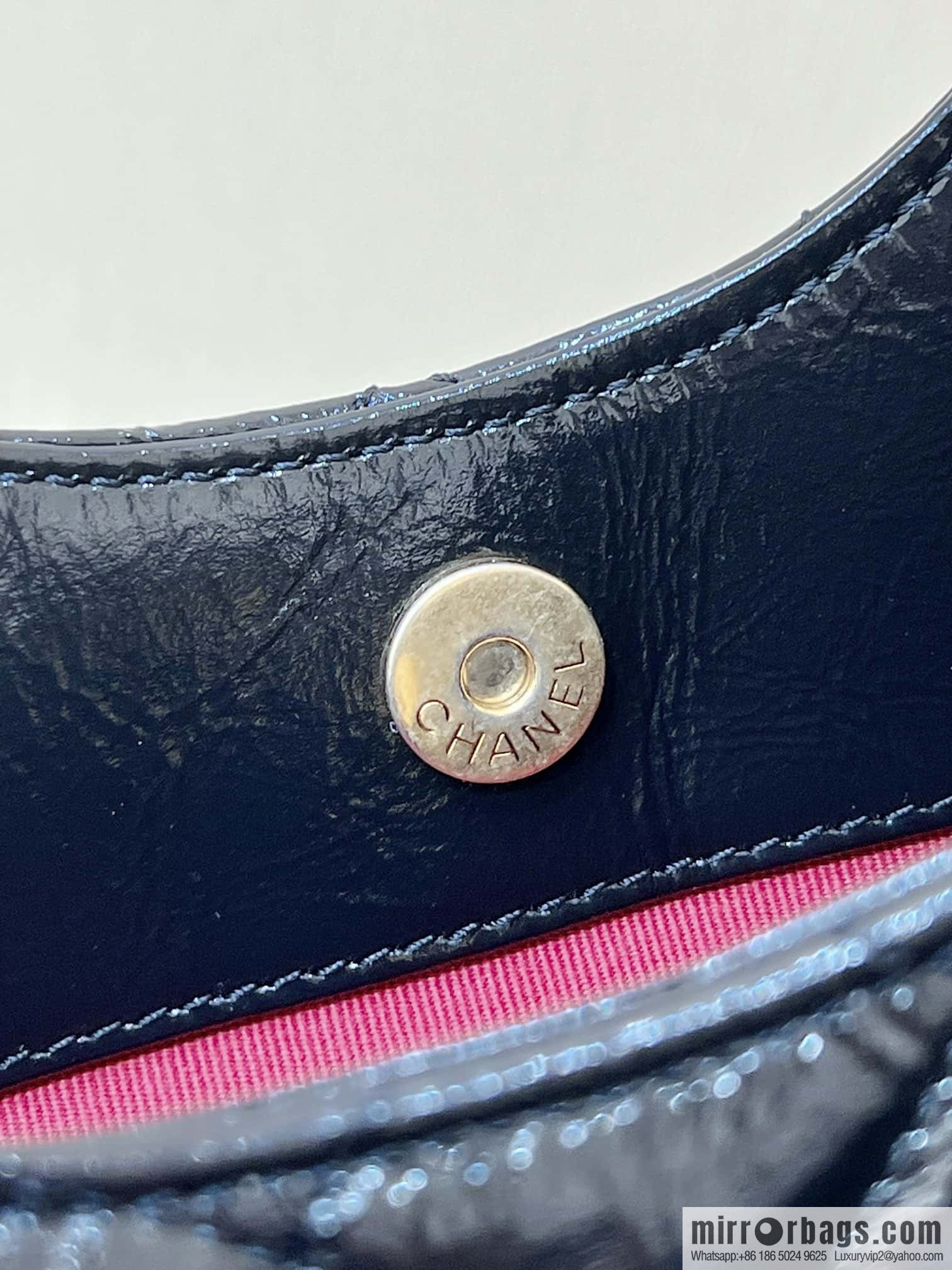 CHANEL 23C early spring vacation new No. 5 gold coin tag hobo hippie bag AS3710