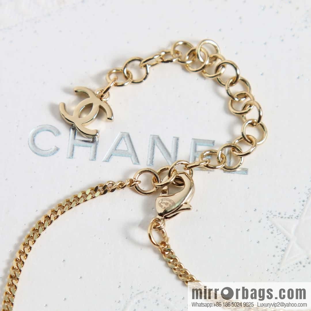 New ☑️ Chanel double c peach heart love necklace
