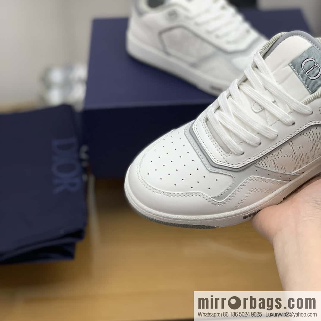 DIOR Dior uses black smooth cow leather (fabric) to carefully make B27 low-top sneakers