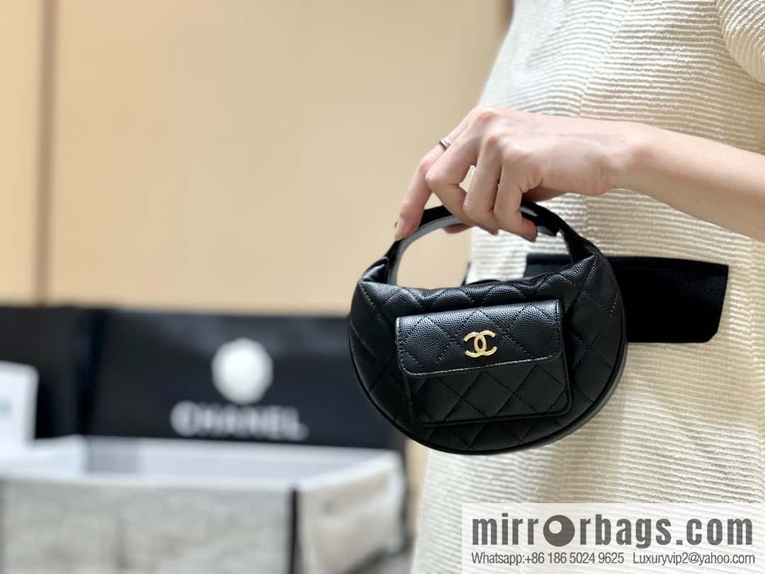 CHANEL 23B Autumn and Winter Preview Series, Litchi Leather Hula Hoop AP3467