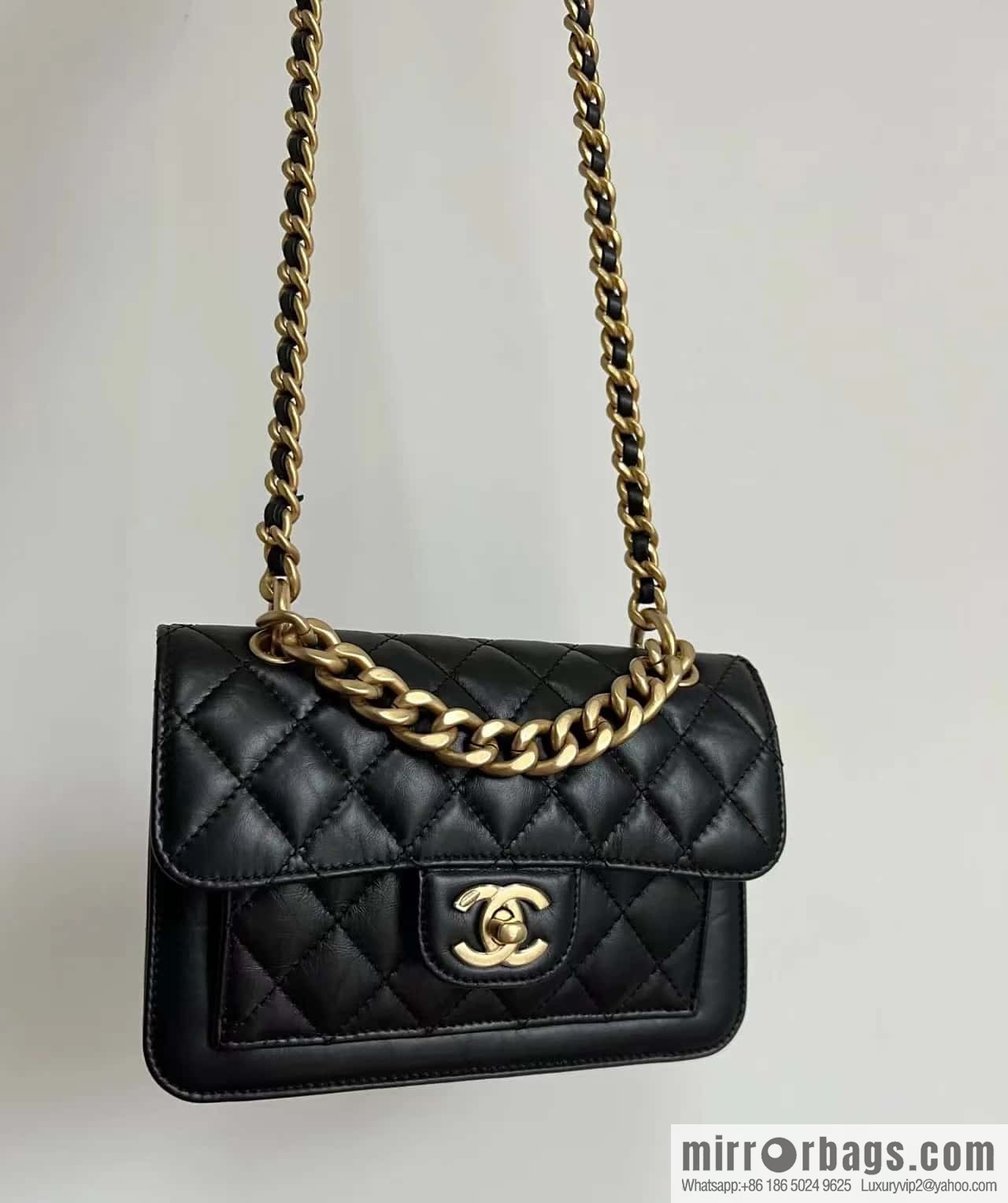 CHANEL 23S Spring/Summer Collection, Tofu Bun AS4051