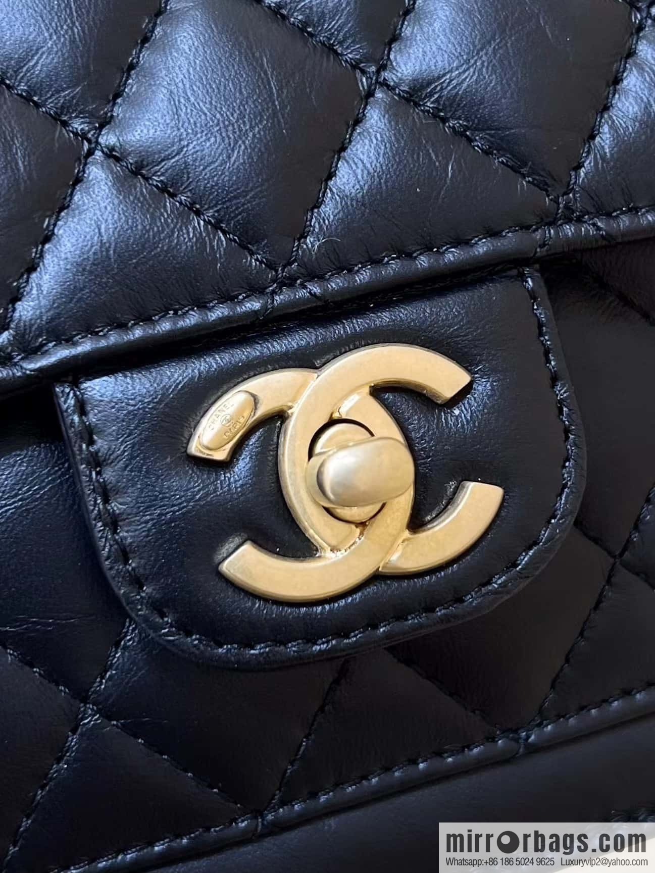 CHANEL 23S Spring/Summer Collection, Tofu Bun AS4051