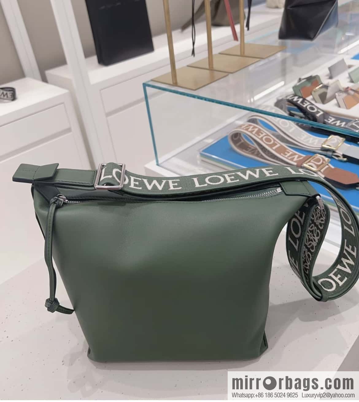 LOEWE Mens Cubi shoulder crossbody bag 0689 green