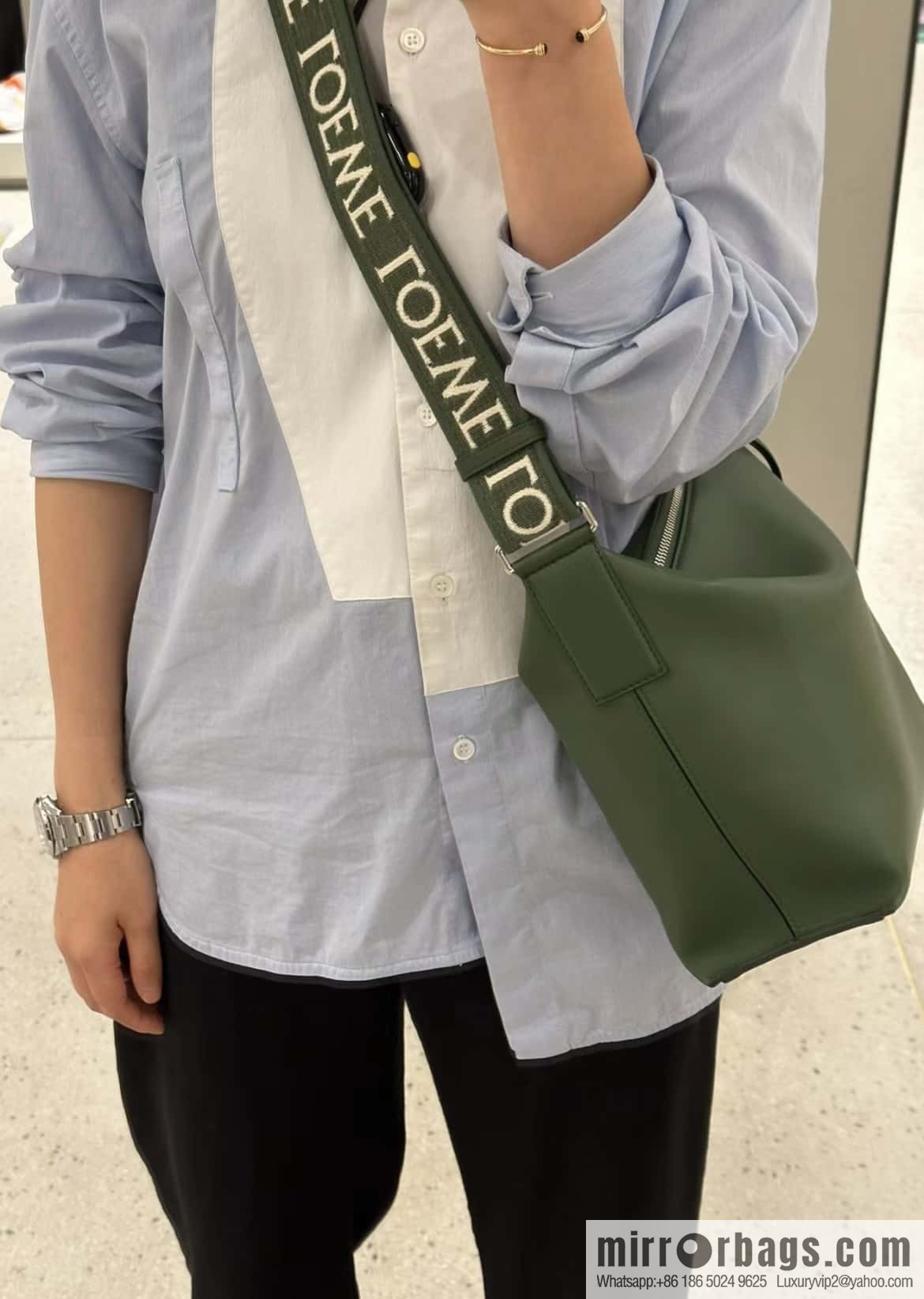 LOEWE Mens Cubi shoulder crossbody bag 0689 green