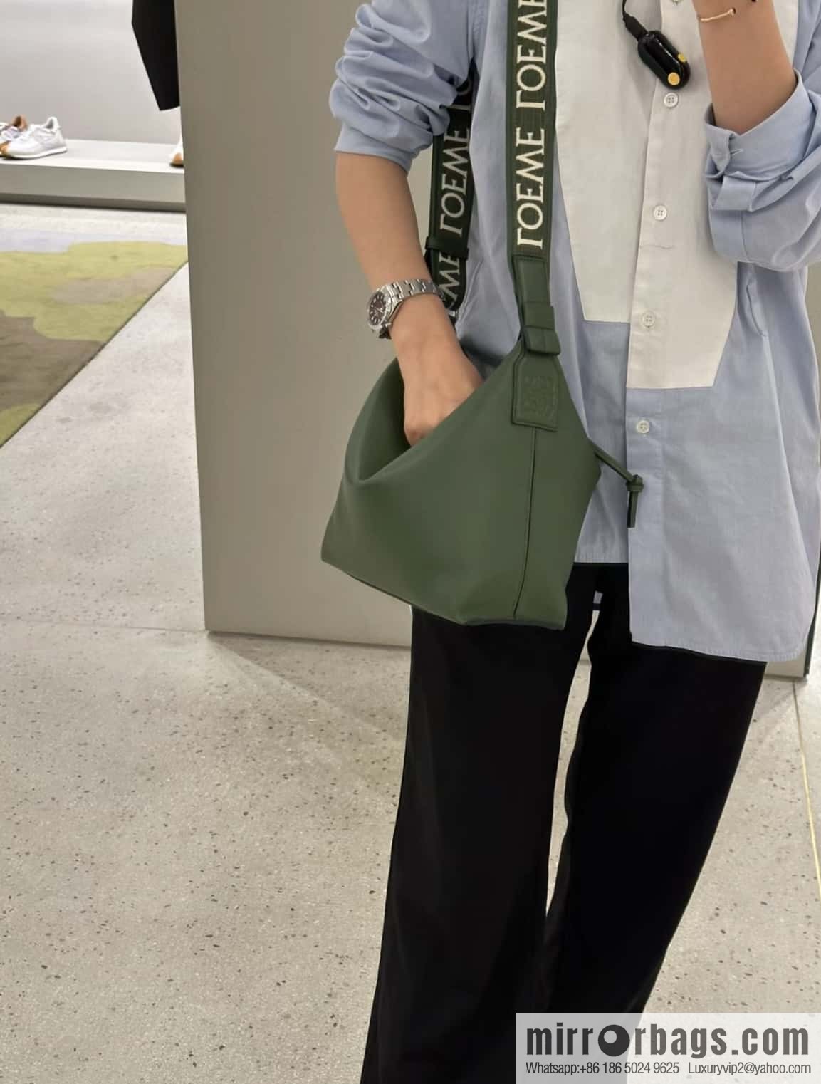 LOEWE Mens Cubi shoulder crossbody bag 0689 green