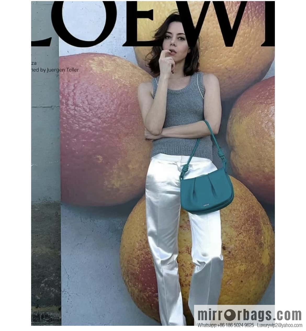 LOEWE latest series Paseo new member Paseo Satchel 0686 green