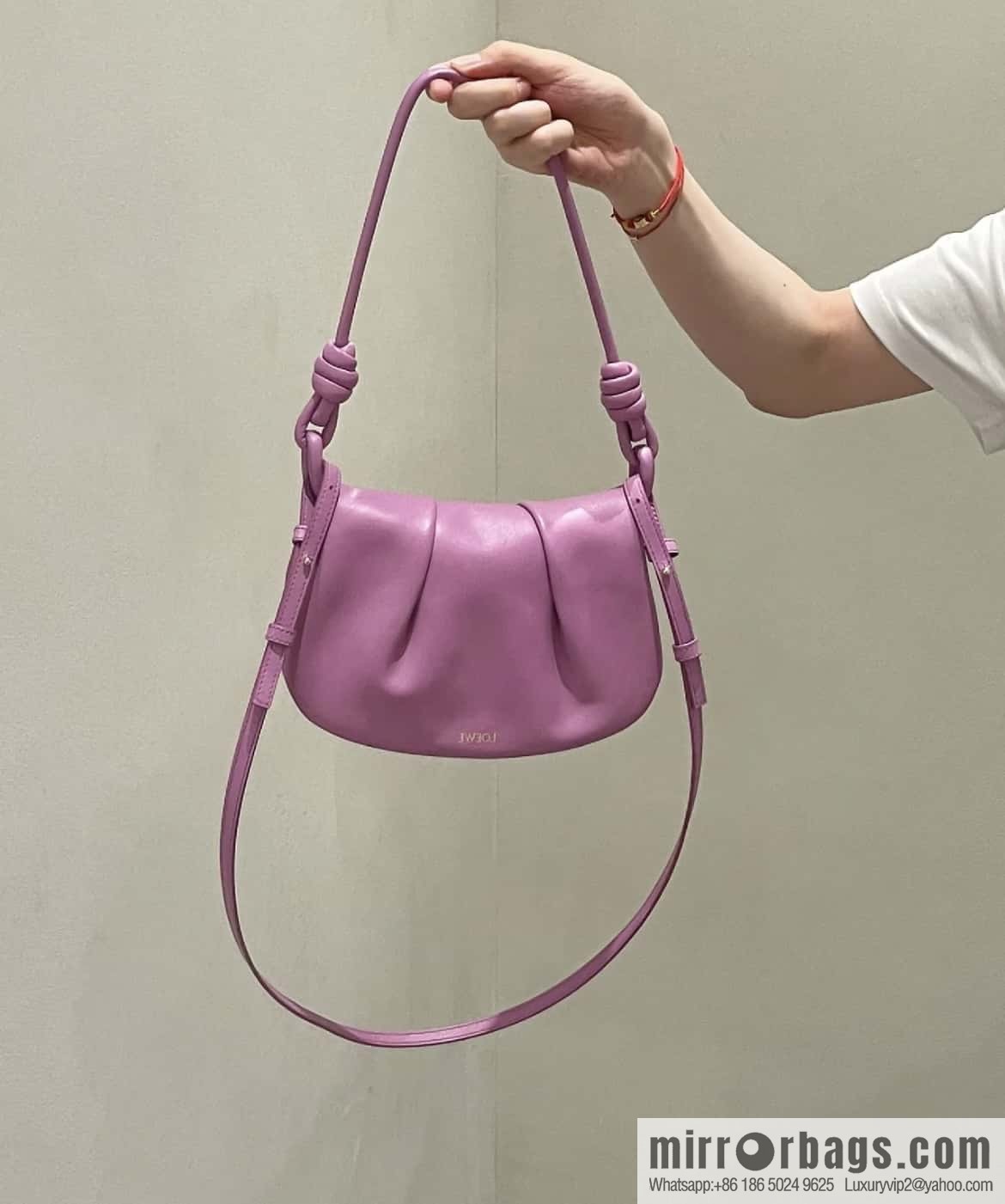 LOEWE latest series Paseo new member Paseo Satchel 0686 purple