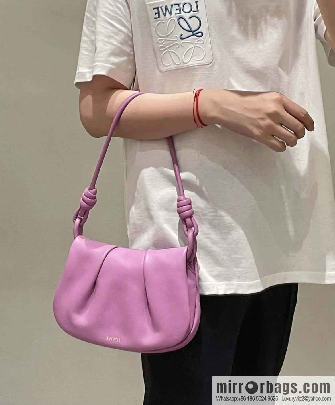 LOEWE latest series Paseo new member Paseo Satchel 0686 purple