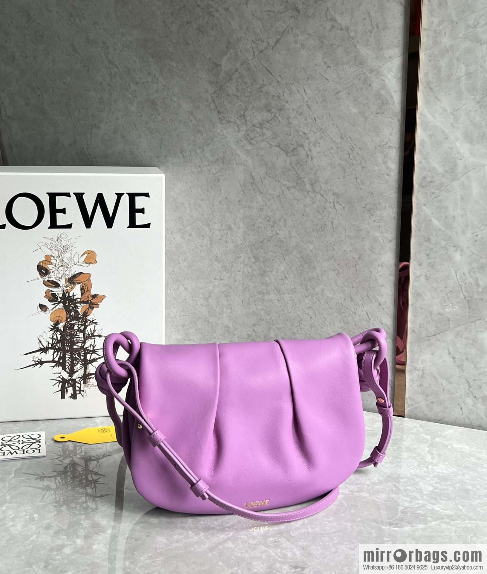 LOEWE latest series Paseo new member Paseo Satchel 0686 purple
