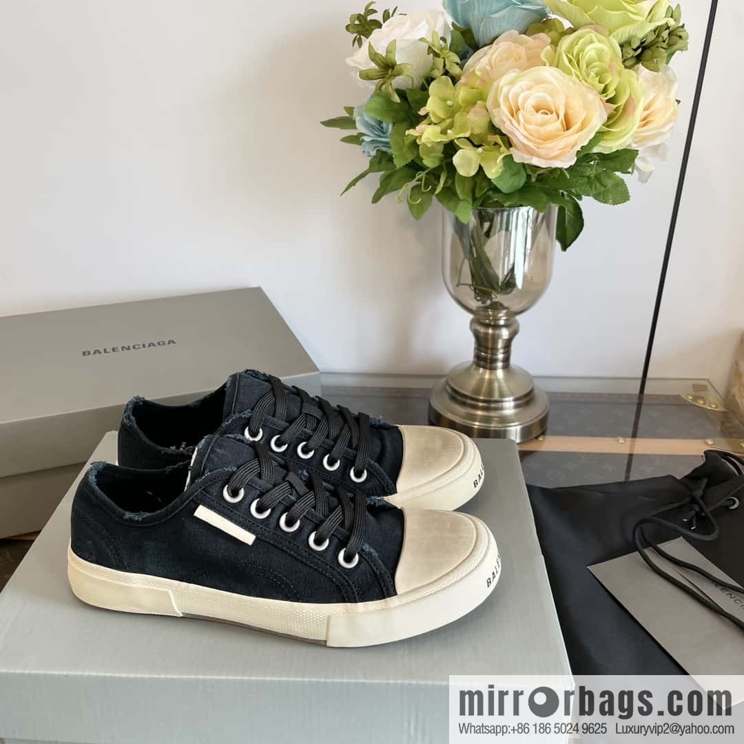 𝐁𝐚𝐥𝐞𝐧𝐜𝐢𝐚𝐠𝐚 Balenciaga, spring and summer Vintage do old canvas vulcanized shoes