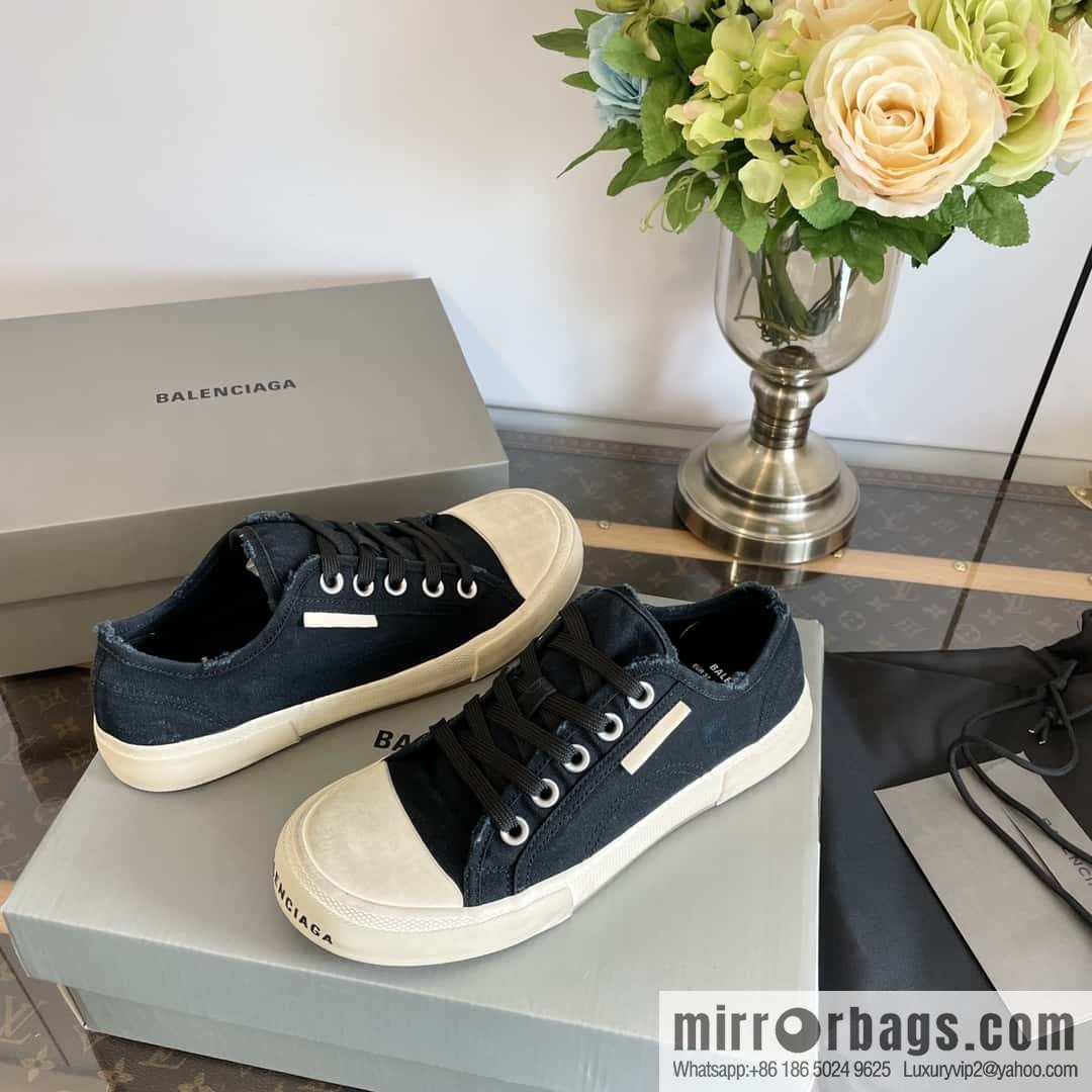 𝐁𝐚𝐥𝐞𝐧𝐜𝐢𝐚𝐠𝐚 Balenciaga, spring and summer Vintage do old canvas vulcanized shoes