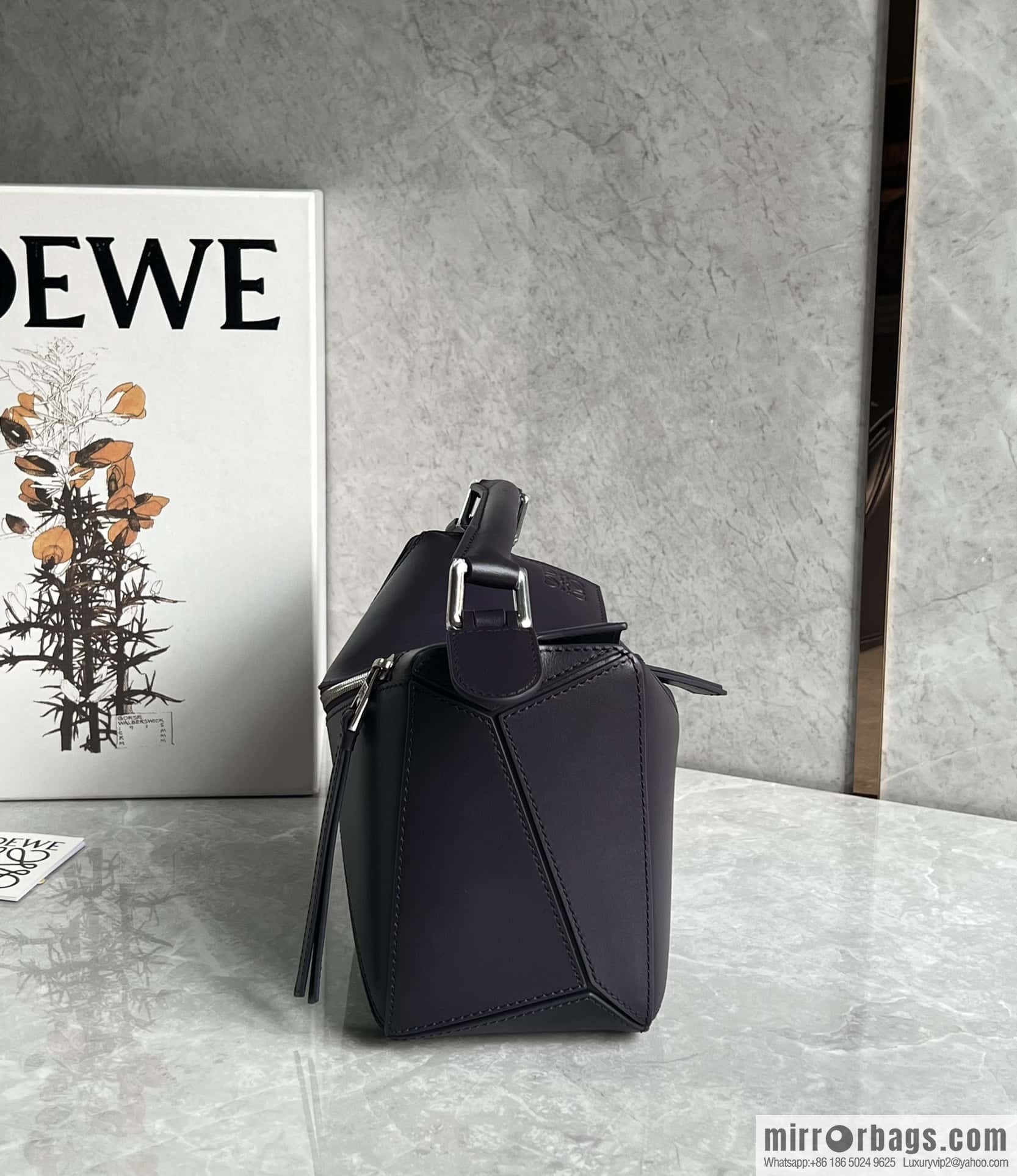 LOEWE Puzzle 24CM bag leather small geometric bag 0189 purple