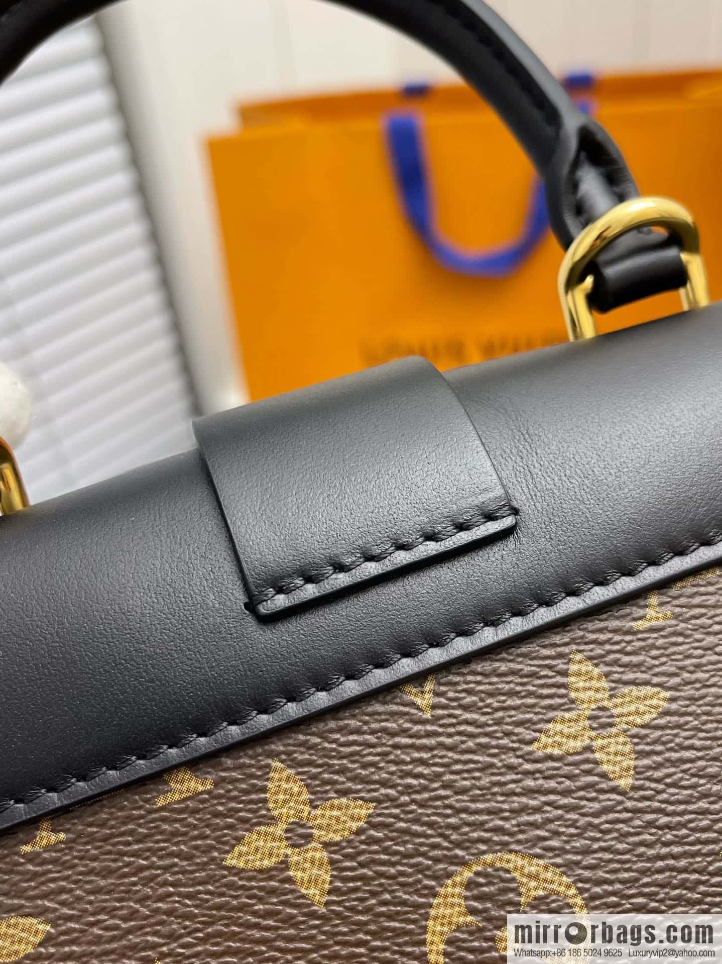 LV M44141 Locky BB