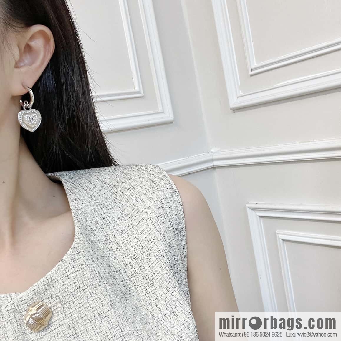 New ☑️ Chanel C2 silver double c peach heart love stud earrings