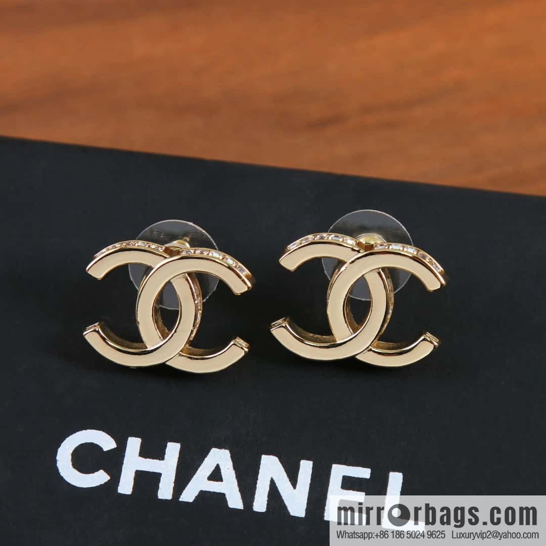 New ☑️ Chanel C1 double c gold stud earrings