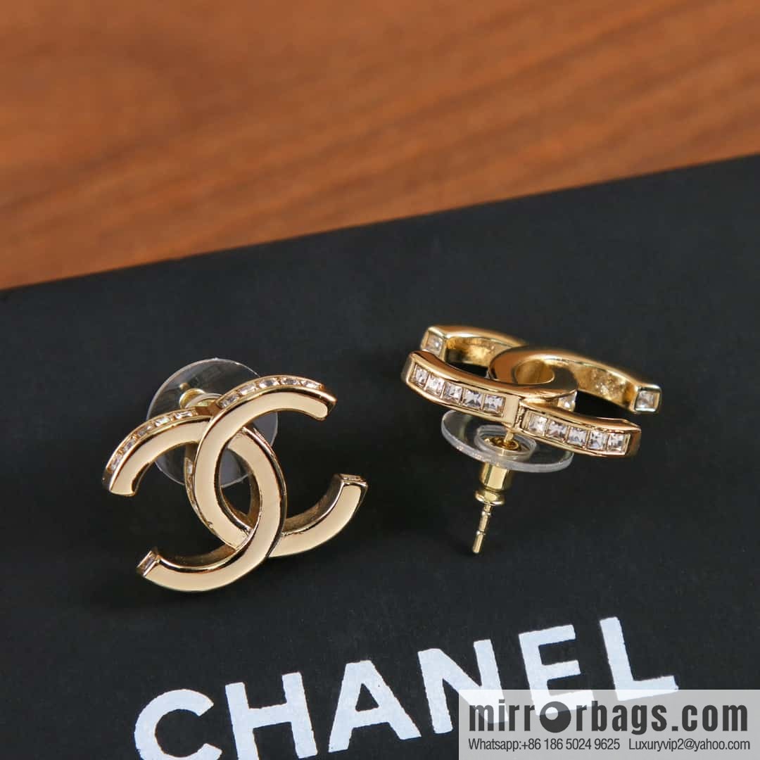 New ☑️ Chanel C1 double c gold stud earrings
