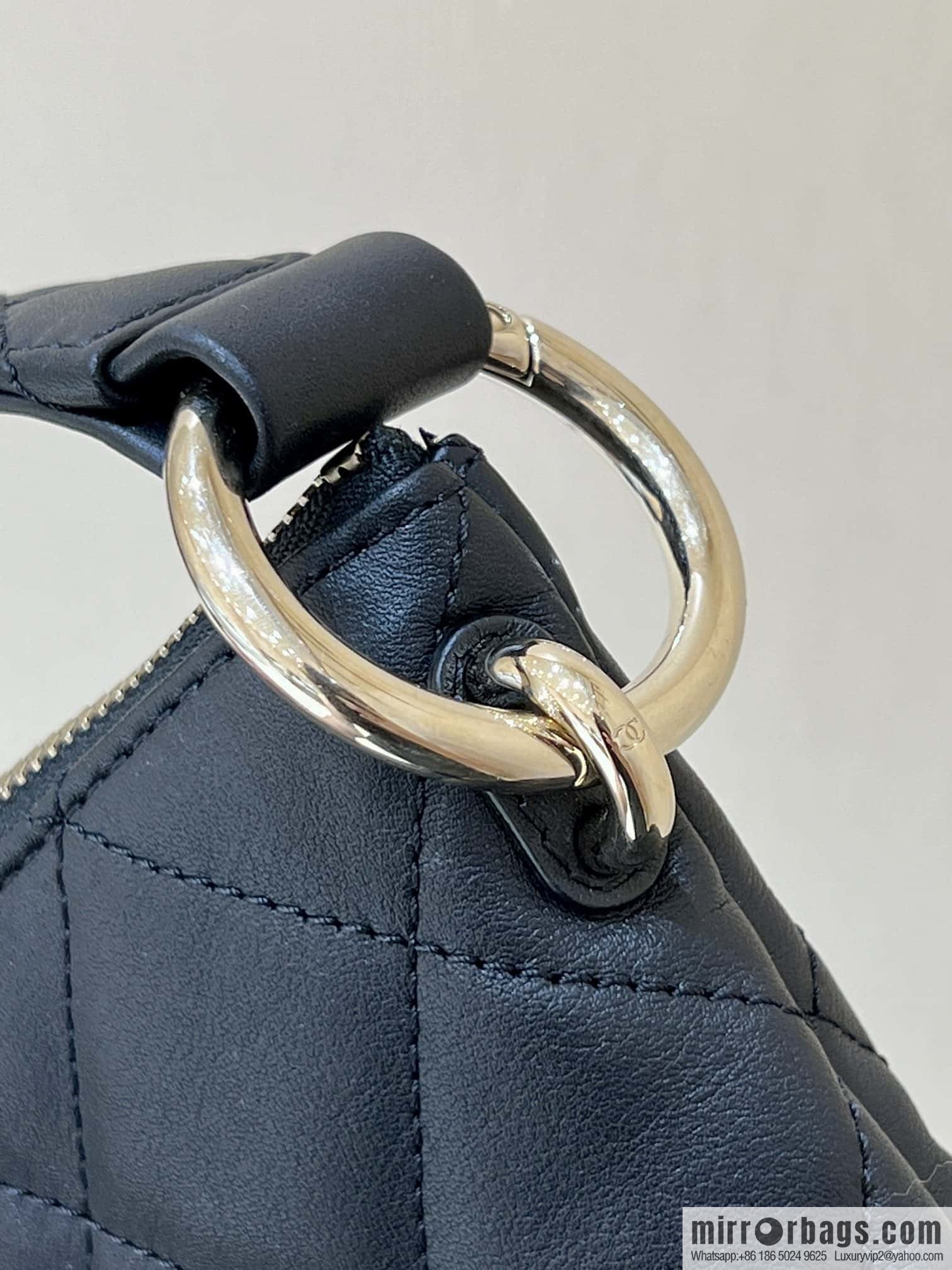 CHANEL 23B autumn and winter trailer series hobo hippie underarm bag AS4347