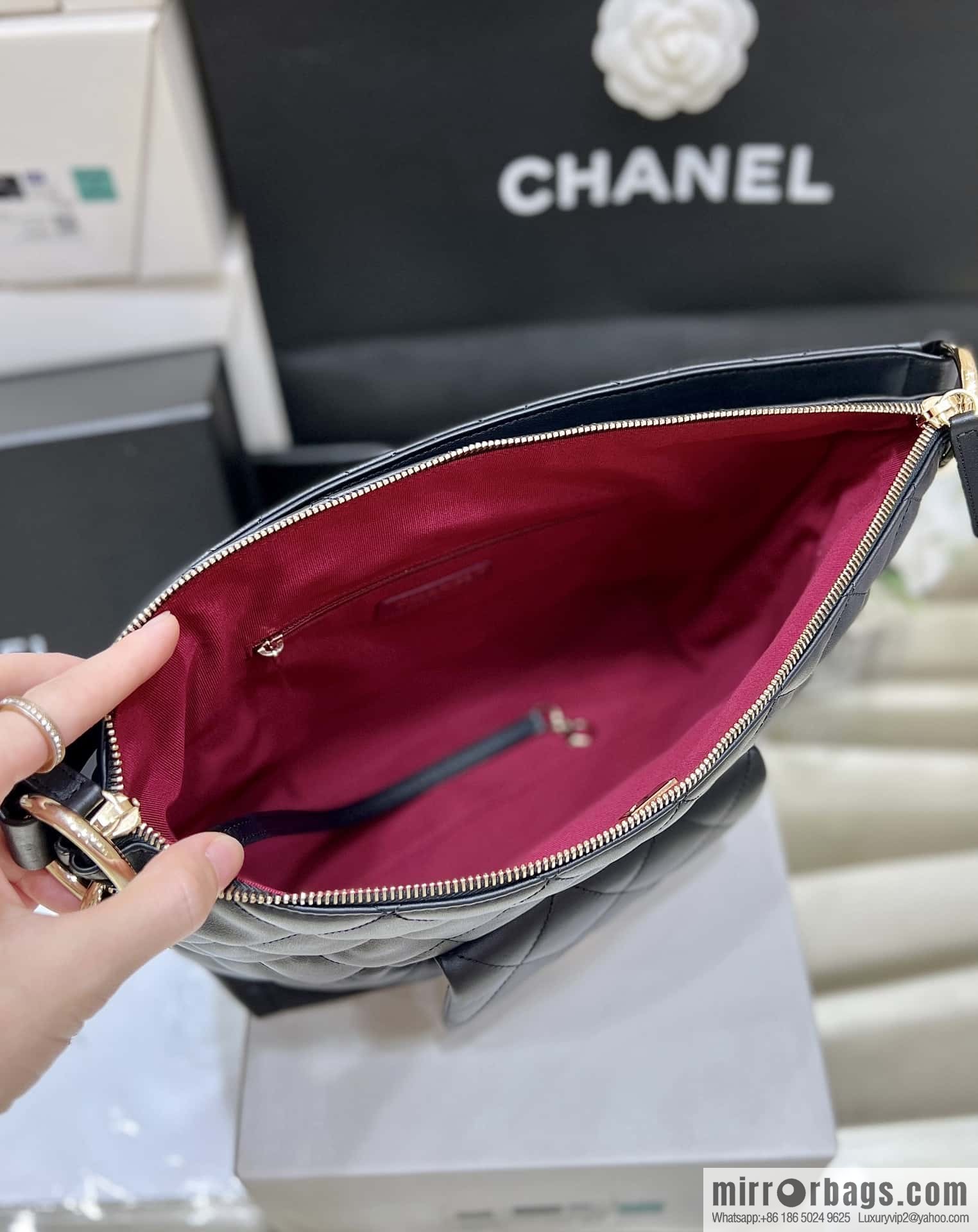CHANEL 23B autumn and winter trailer series hobo hippie underarm bag AS4347