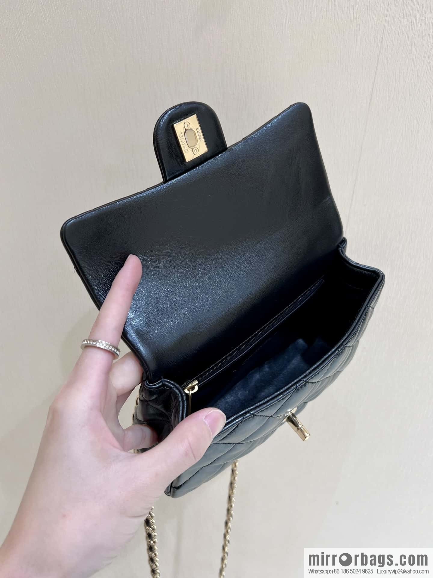 CHANEL 23S spring and summer series CF handle mini AS4023