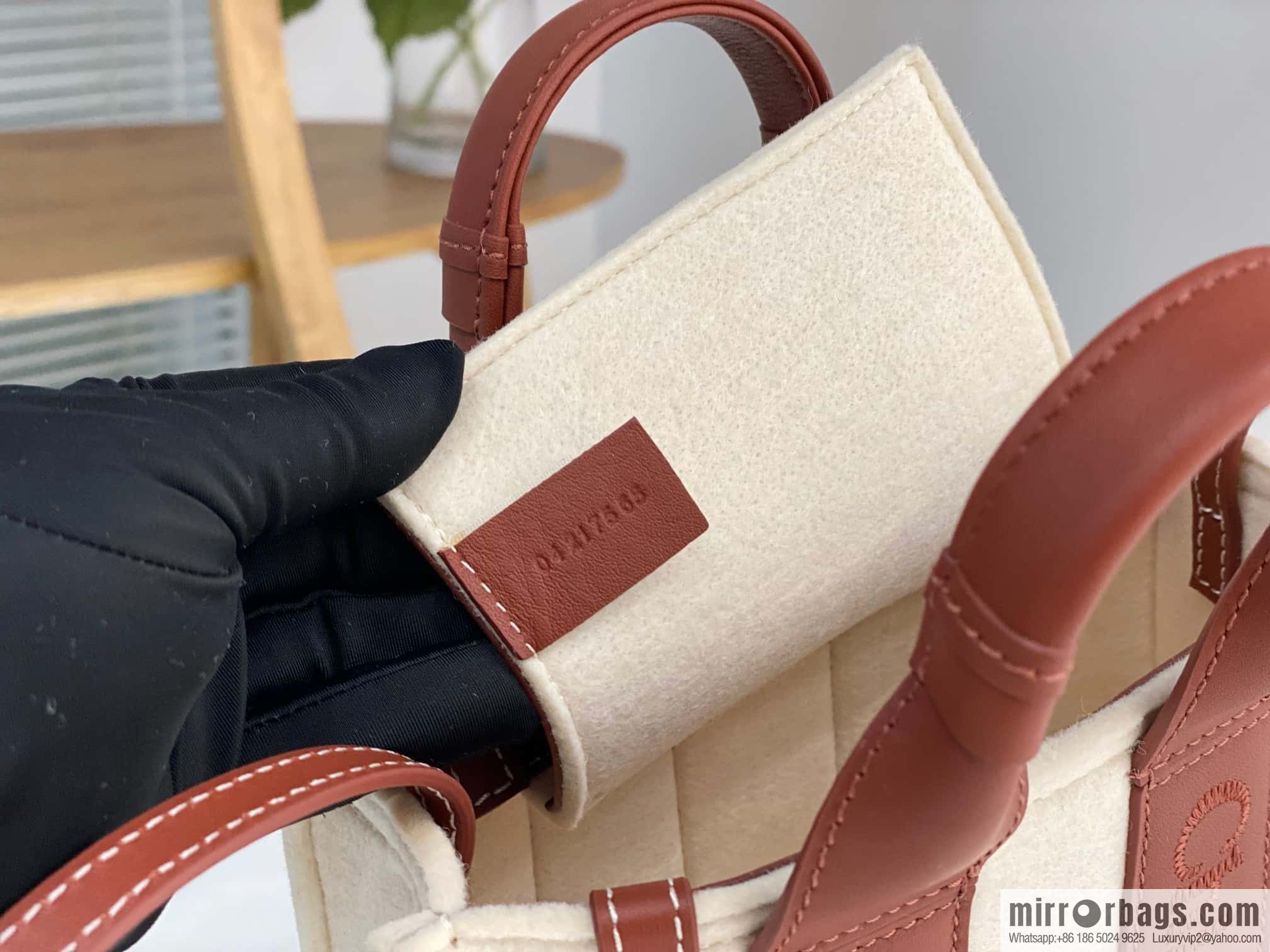 Chloe new felt woody 🐑 with leather Mini20CM
