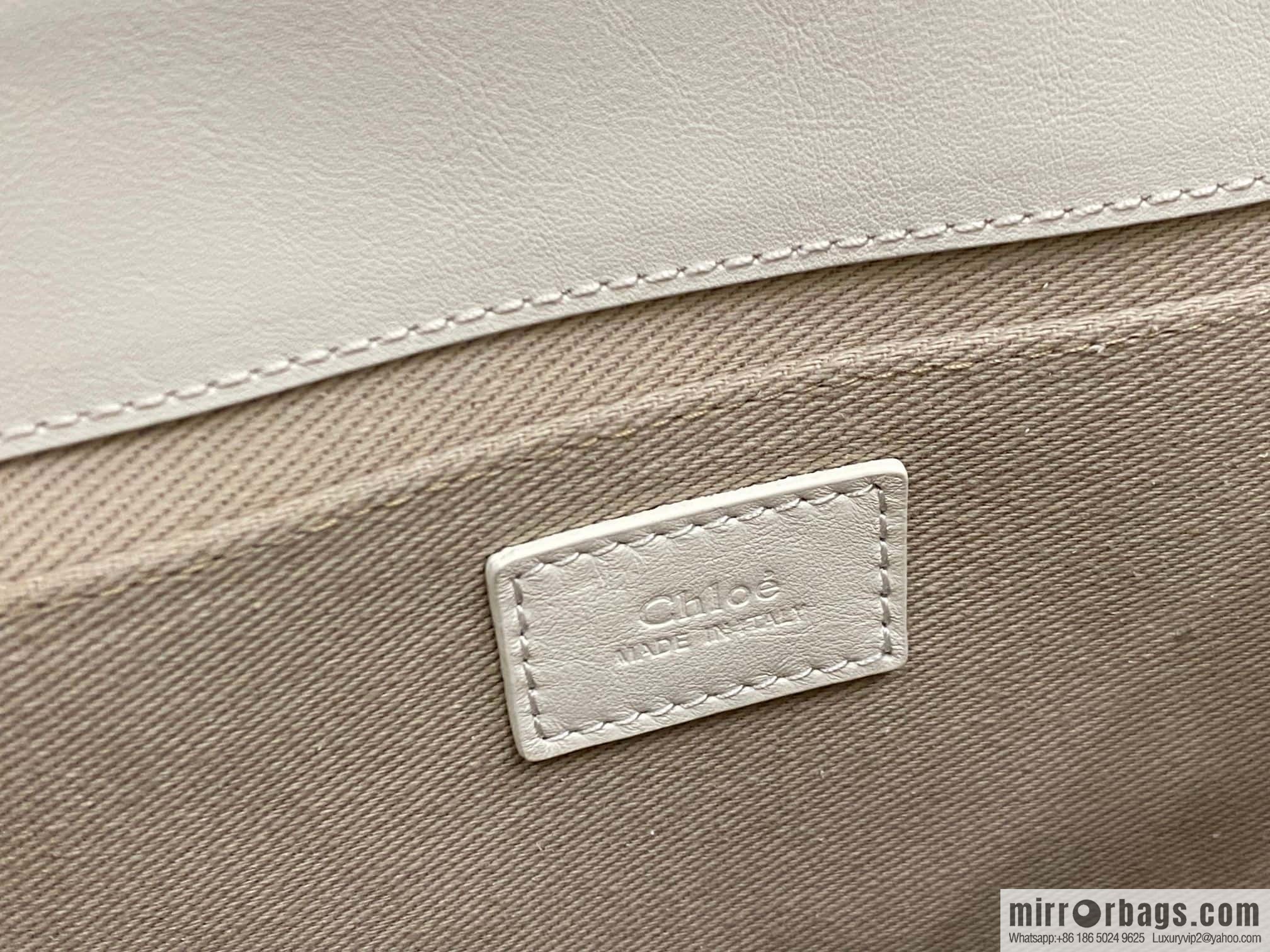 Chloe Woody Full Pitot Bag, White Small 26CM