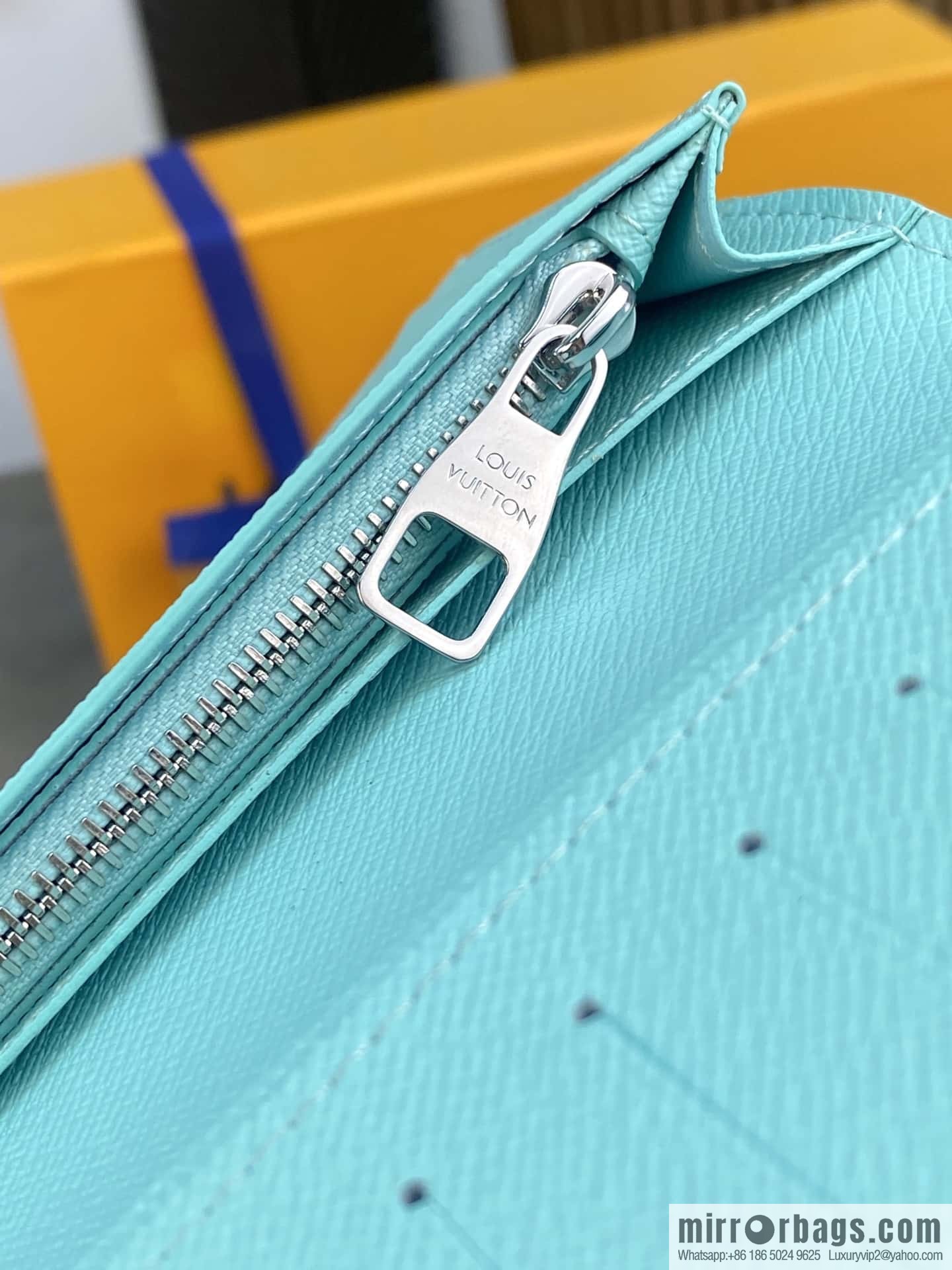 LV M82306 Brazza Wallet