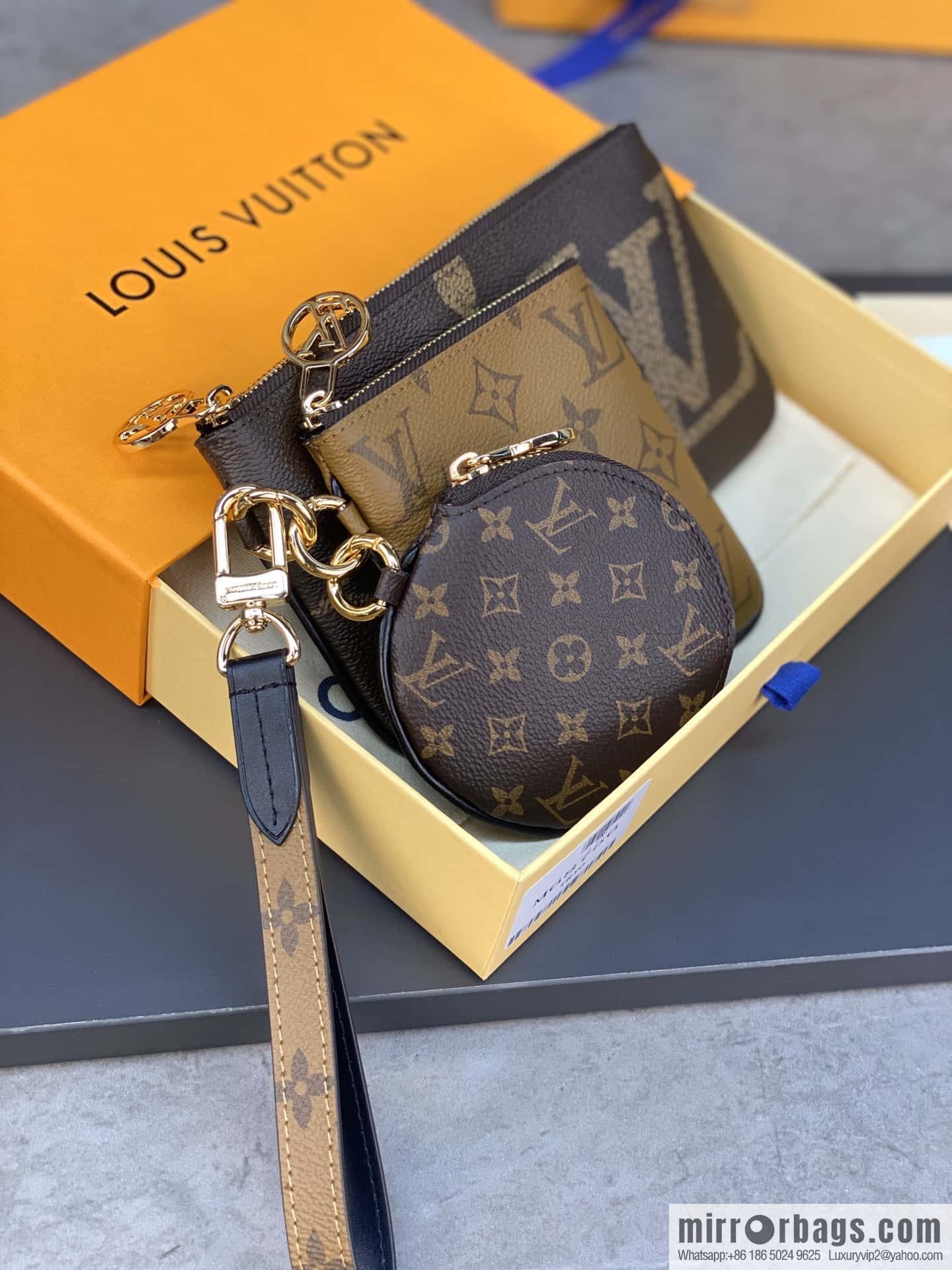 LV M68756 Trio Pouch