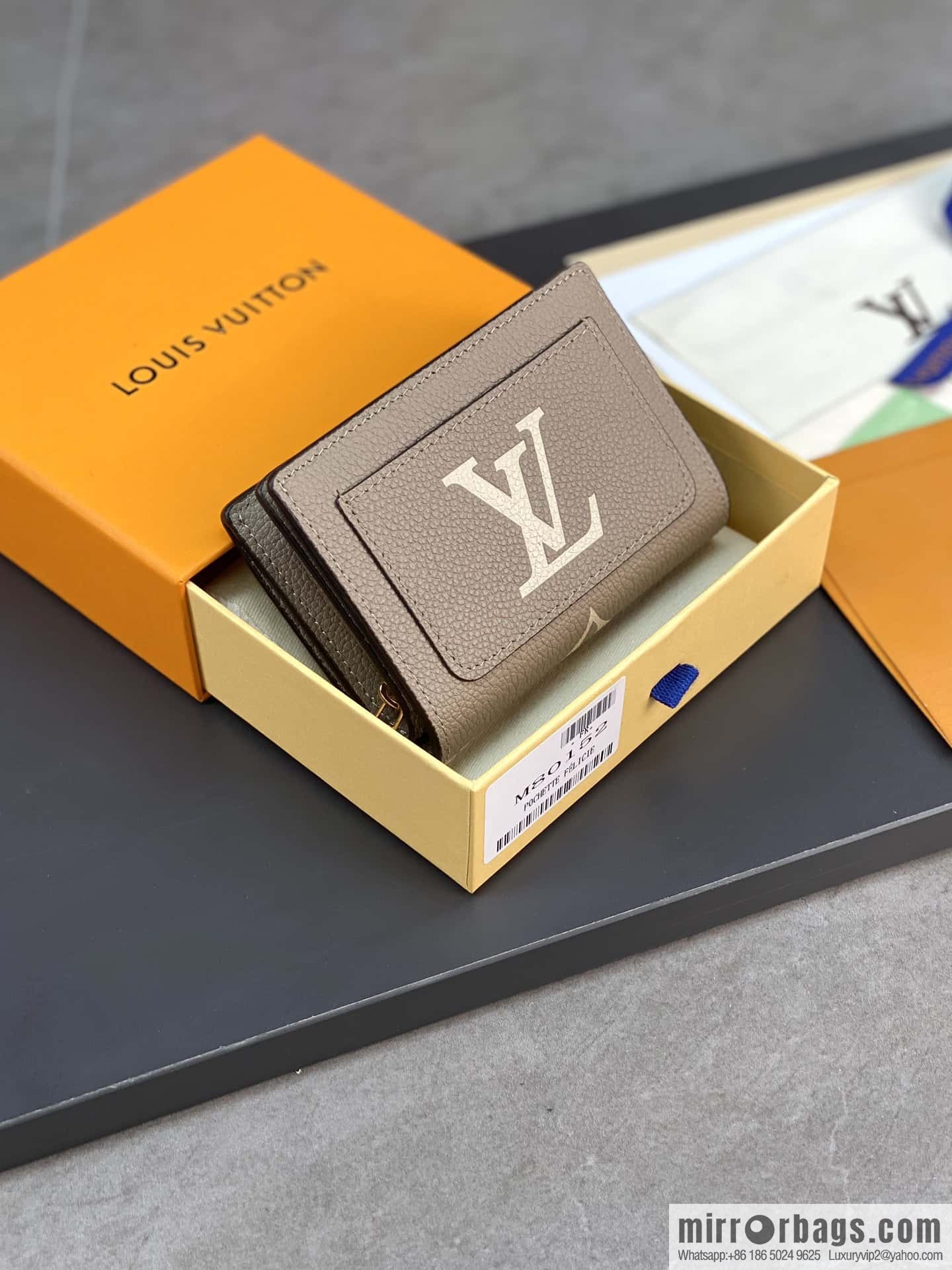 LV M82370 Cléa Wallet