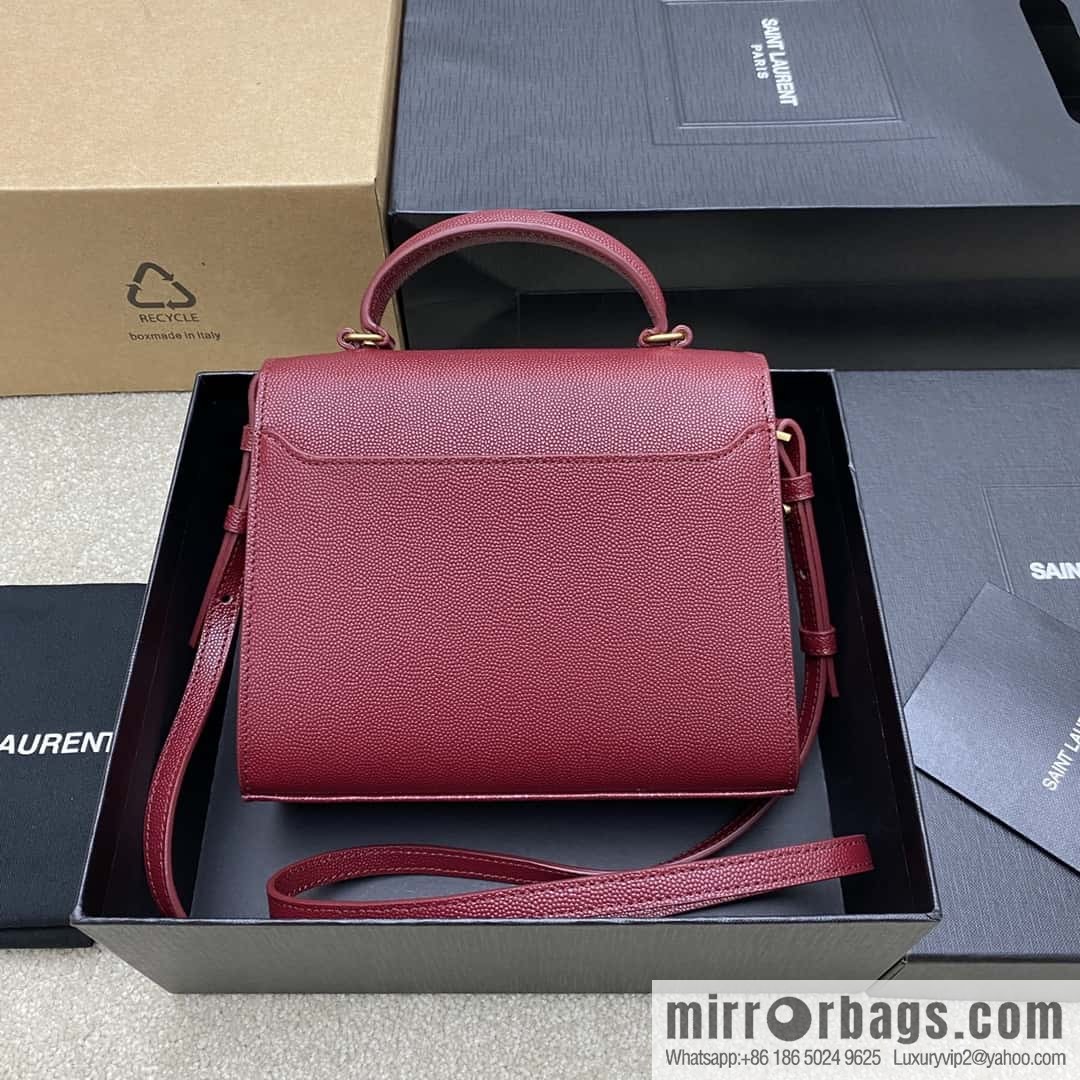 𝑪𝒂𝒔𝒔𝒂𝒏𝒅𝒓𝒂 caviar pattern hand bag burgundy ball pattern/gold buckle Model: 602716