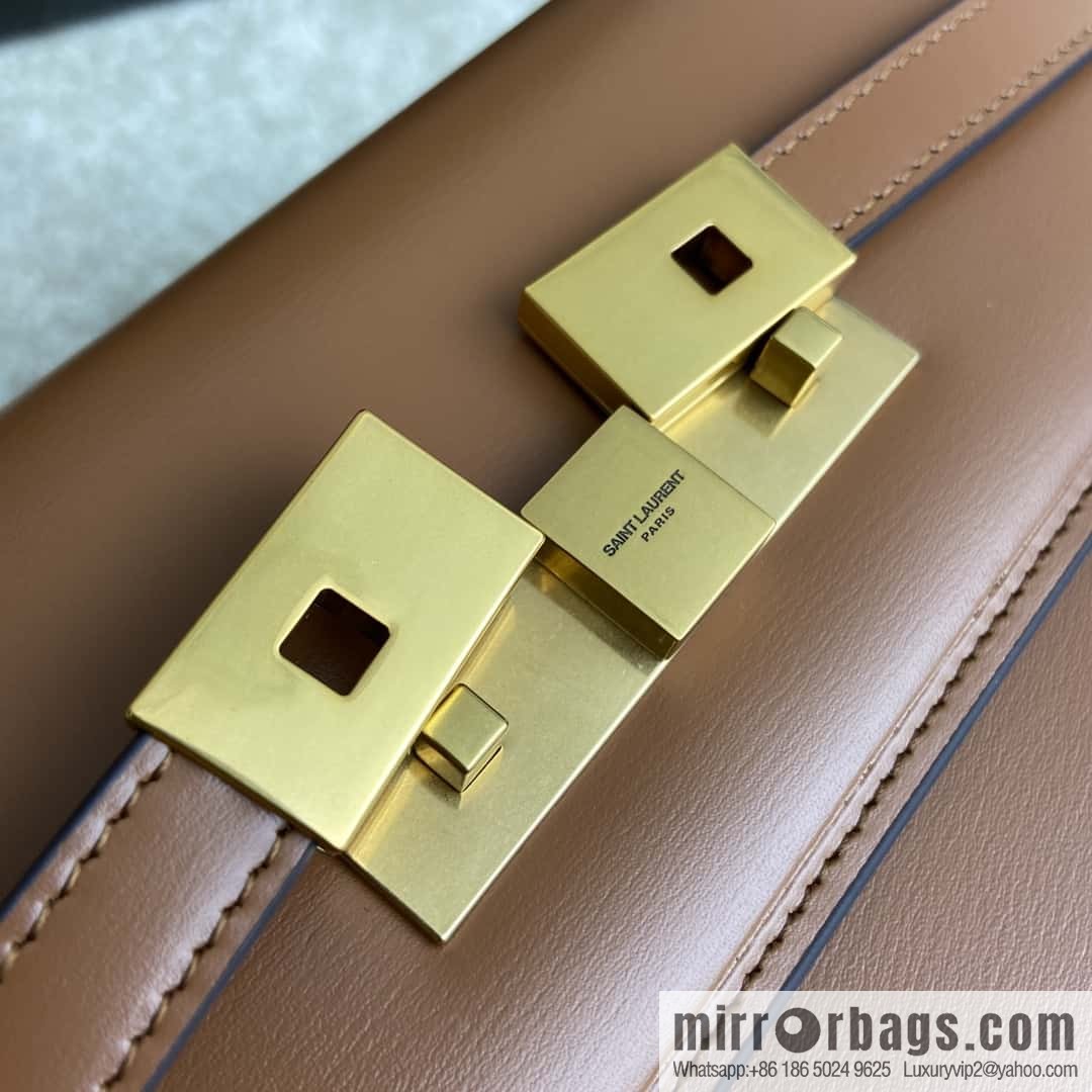 Manhattan latest bag type flip Manhattan baguette bag brown toothpick pattern/ancient gold hardware model: 553742