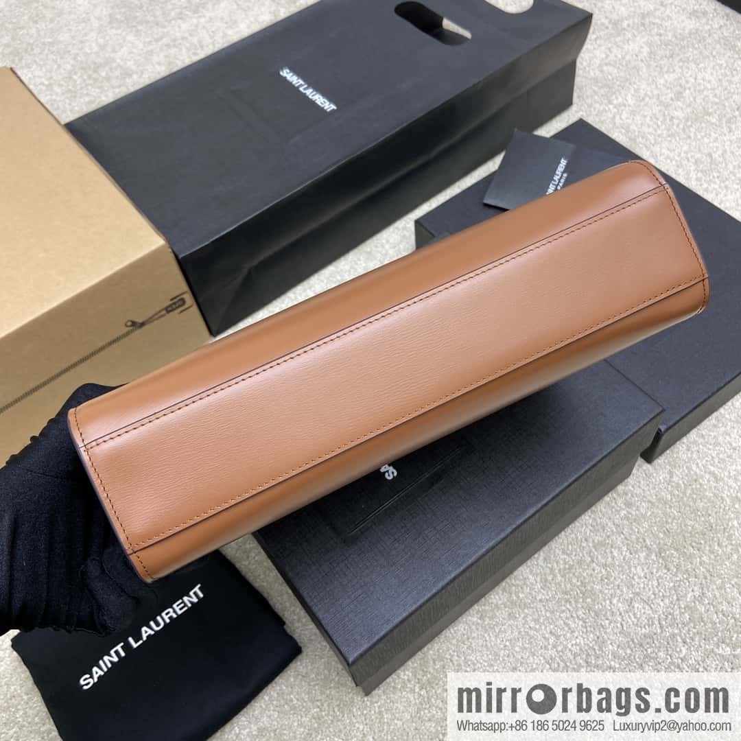 Manhattan latest bag type flip Manhattan baguette bag brown toothpick pattern/ancient gold hardware model: 553742