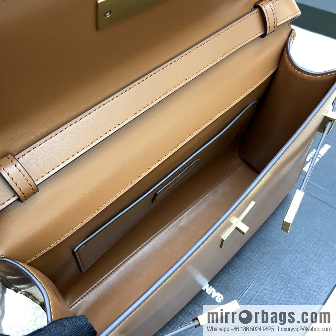Manhattan latest bag type flip Manhattan baguette bag brown toothpick pattern/ancient gold hardware model: 553742
