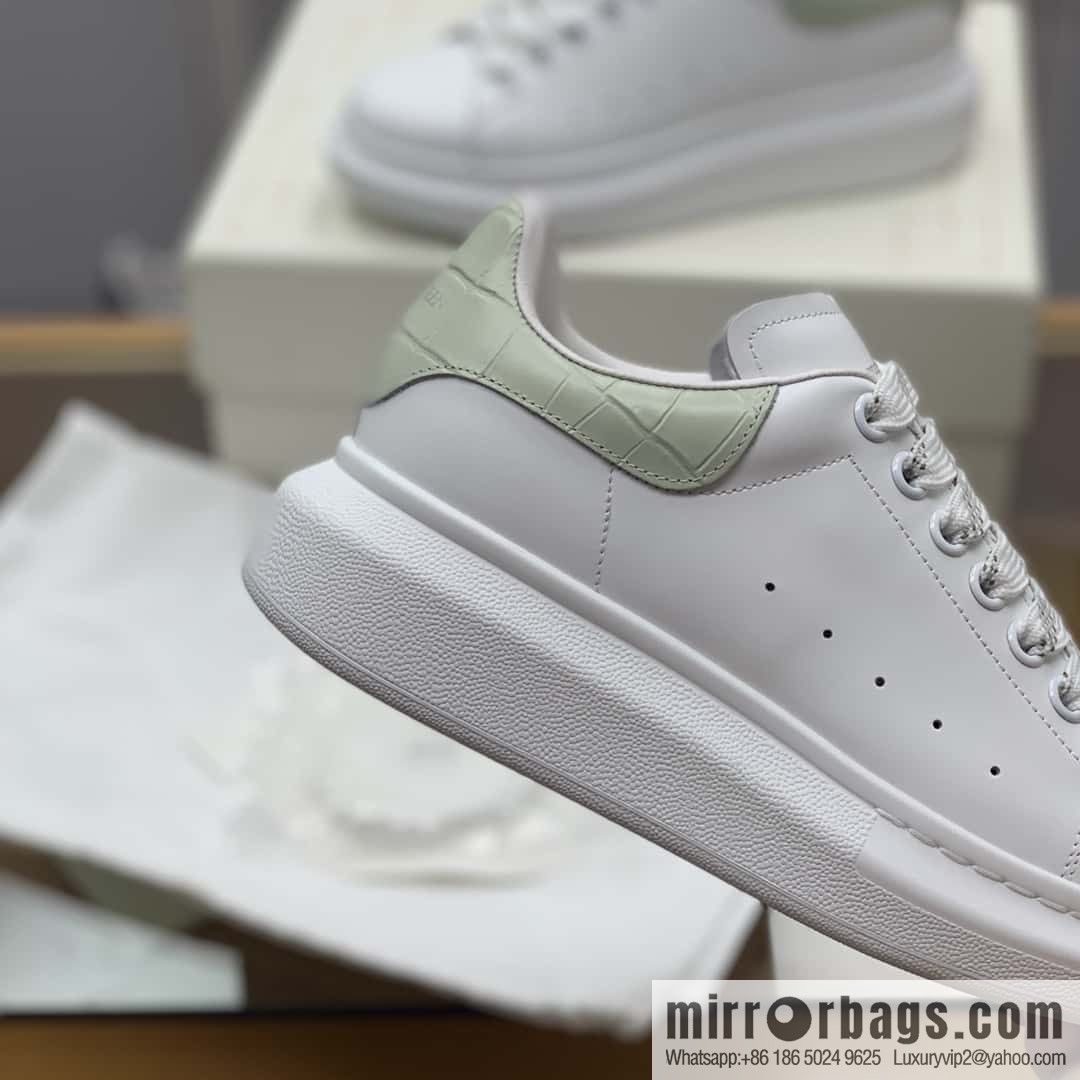 Alexander McQueen Alexander McQueen Rice Grey Crocodile Tail Unisex Same Sneakers