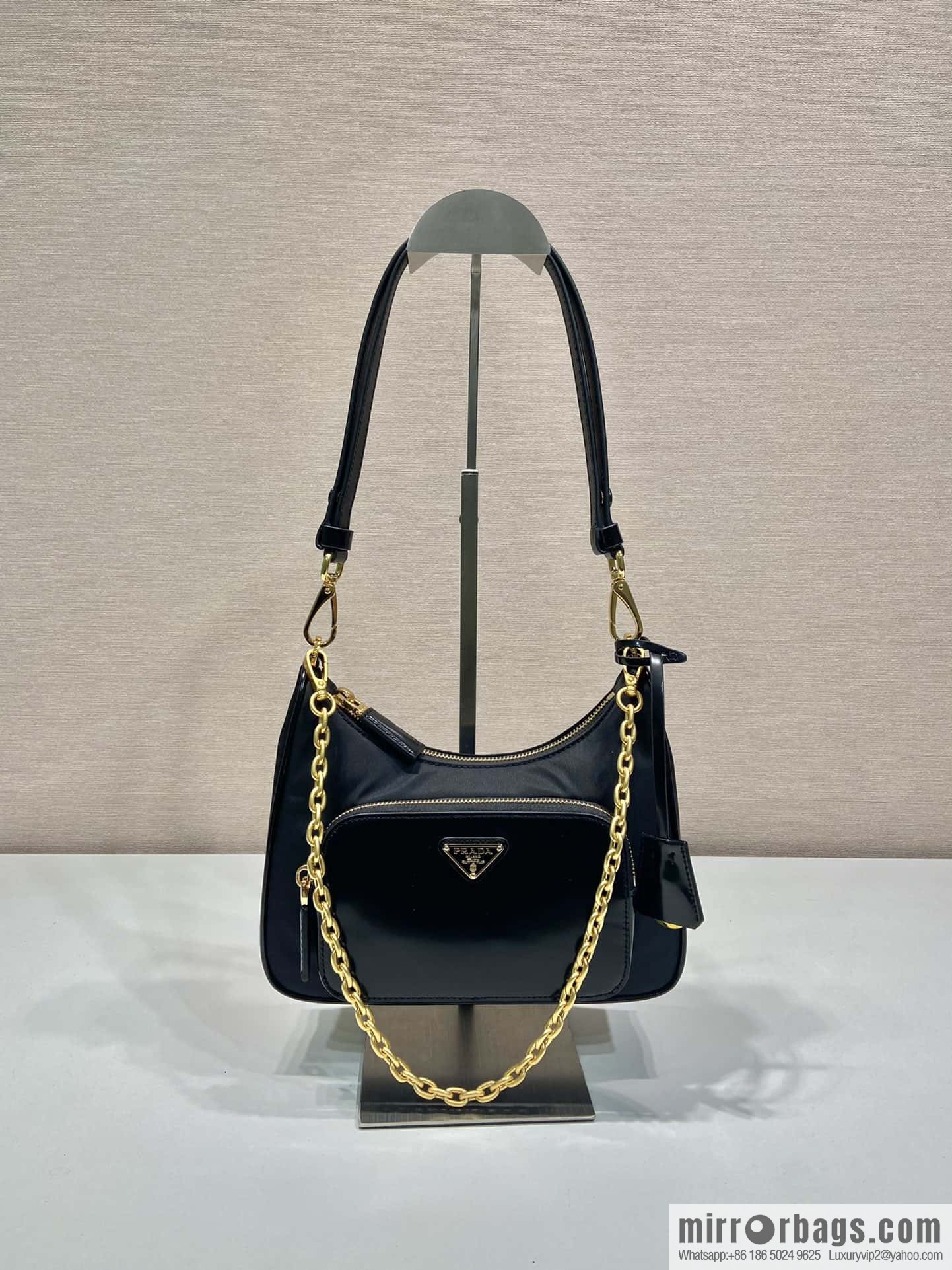 PRADA Prada nylon with glossy leather new armpit bag 1BC198